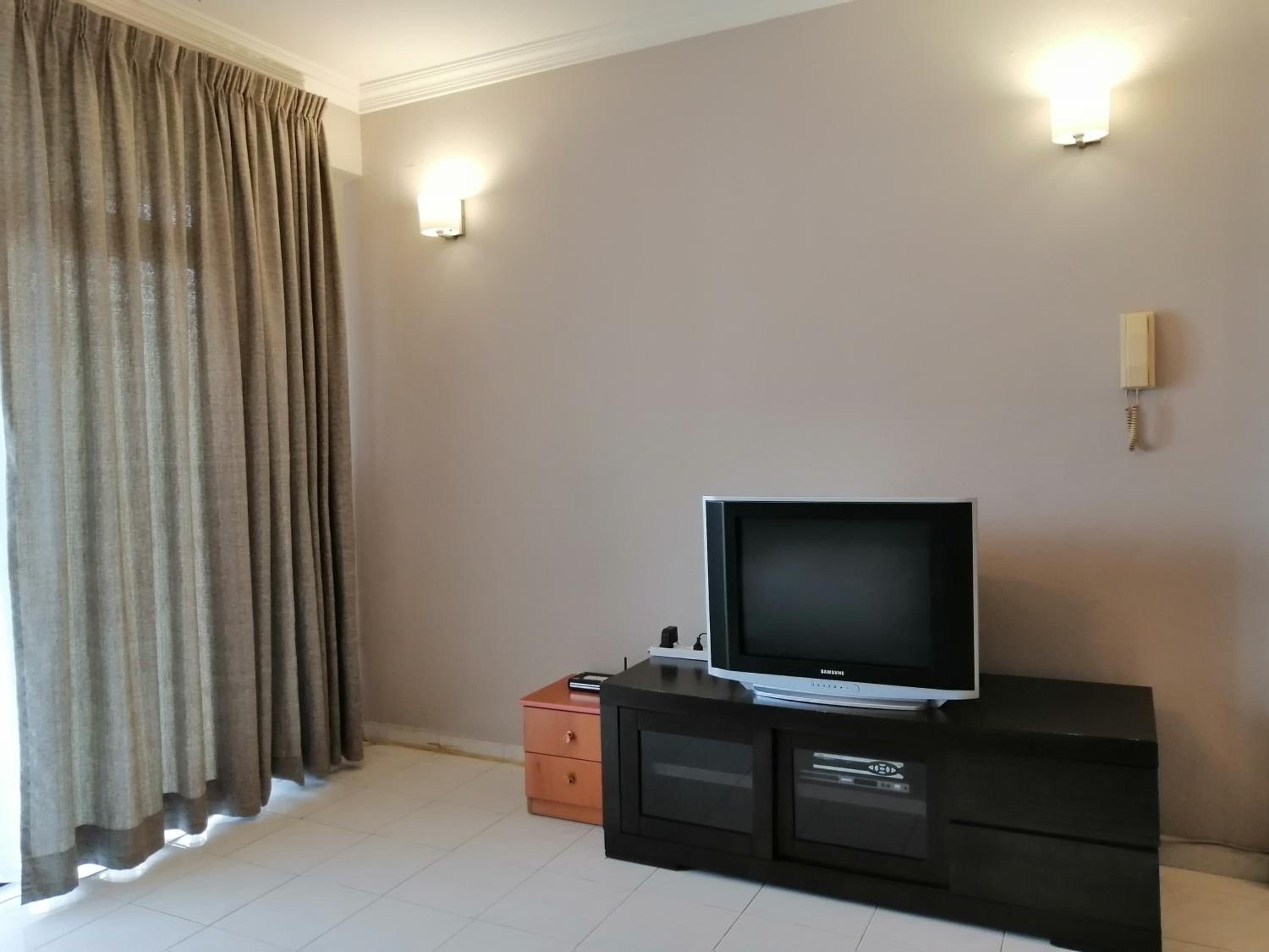 Noble Villa Apartment photo 4