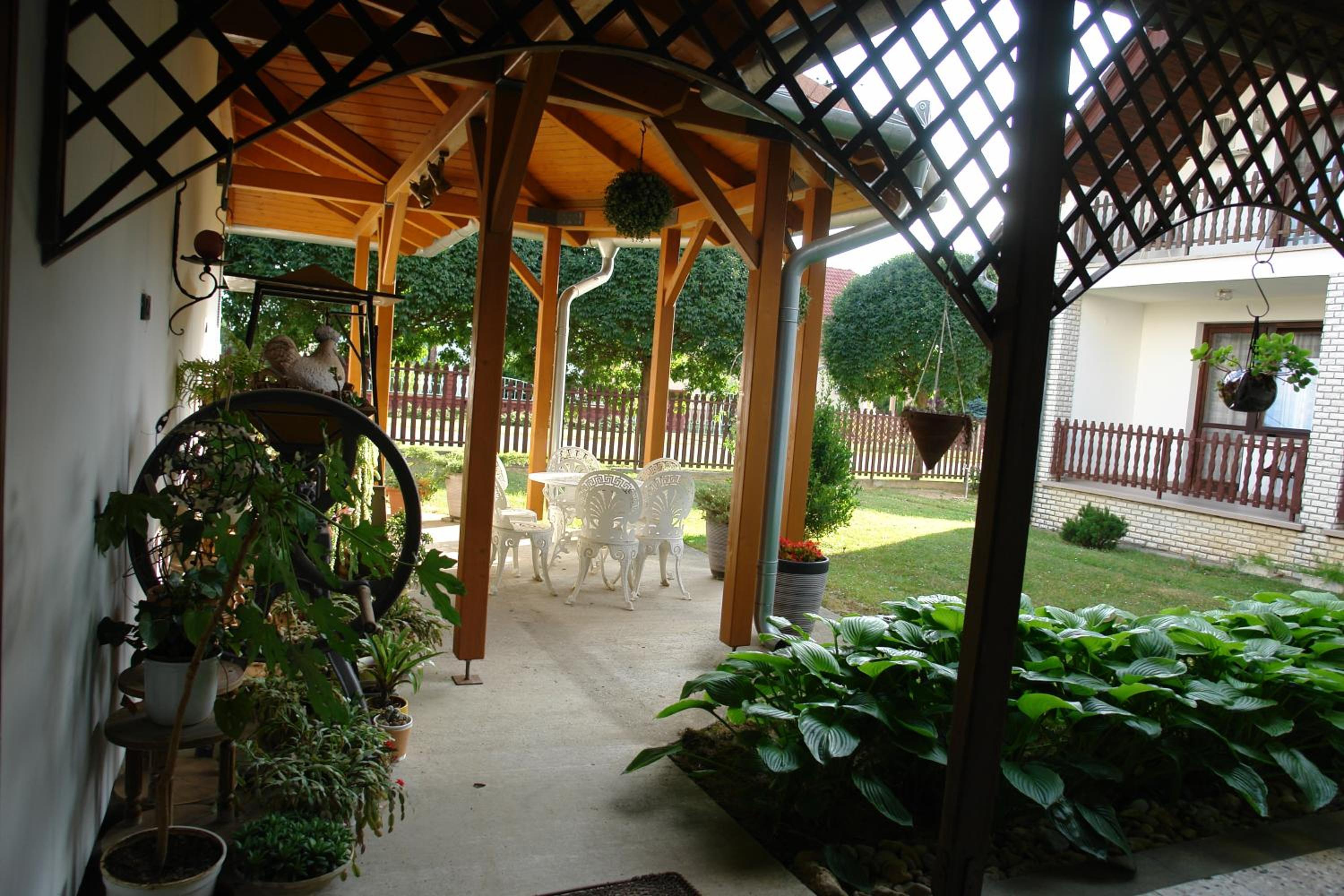 Photo 40