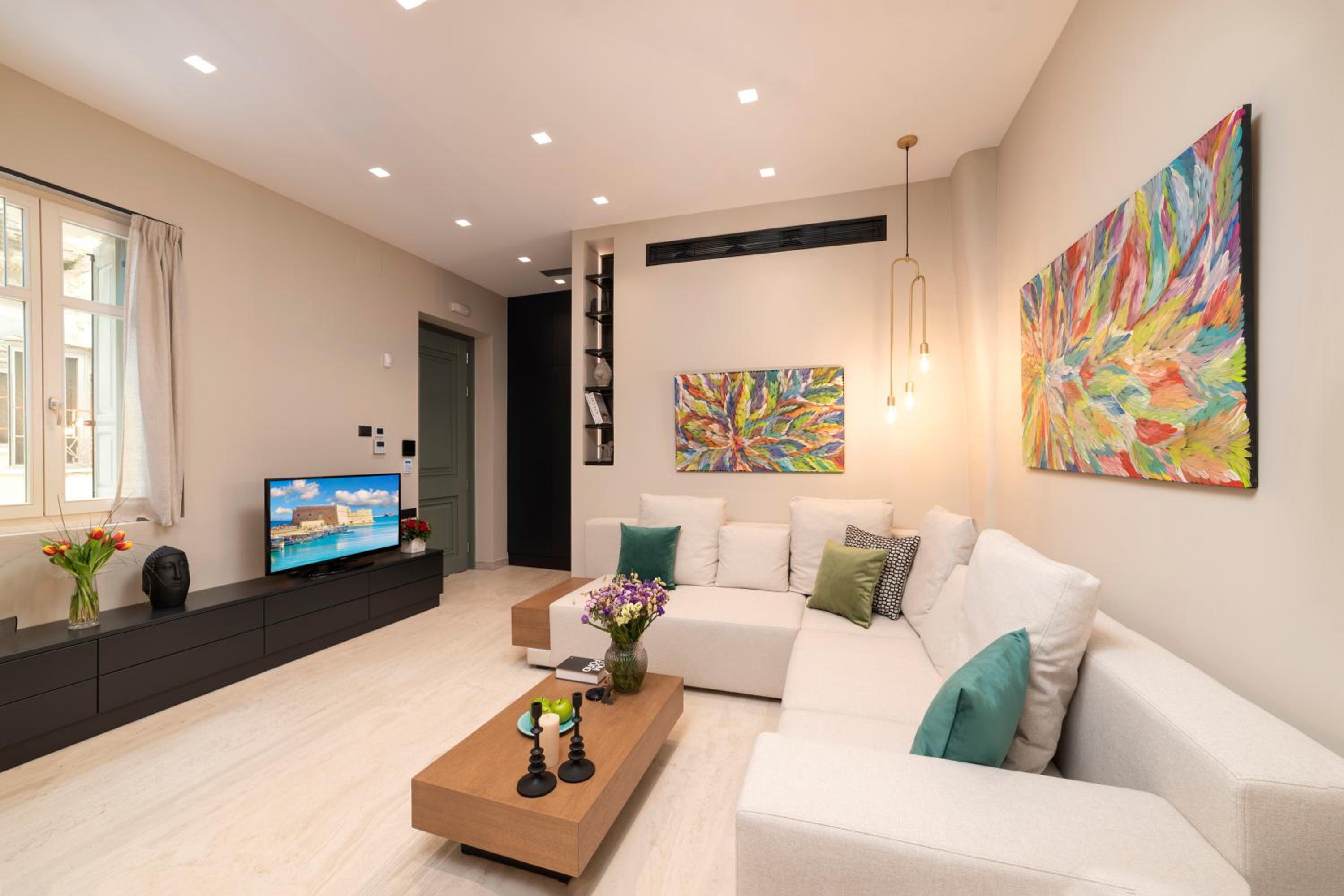 The New Era Luxury Living