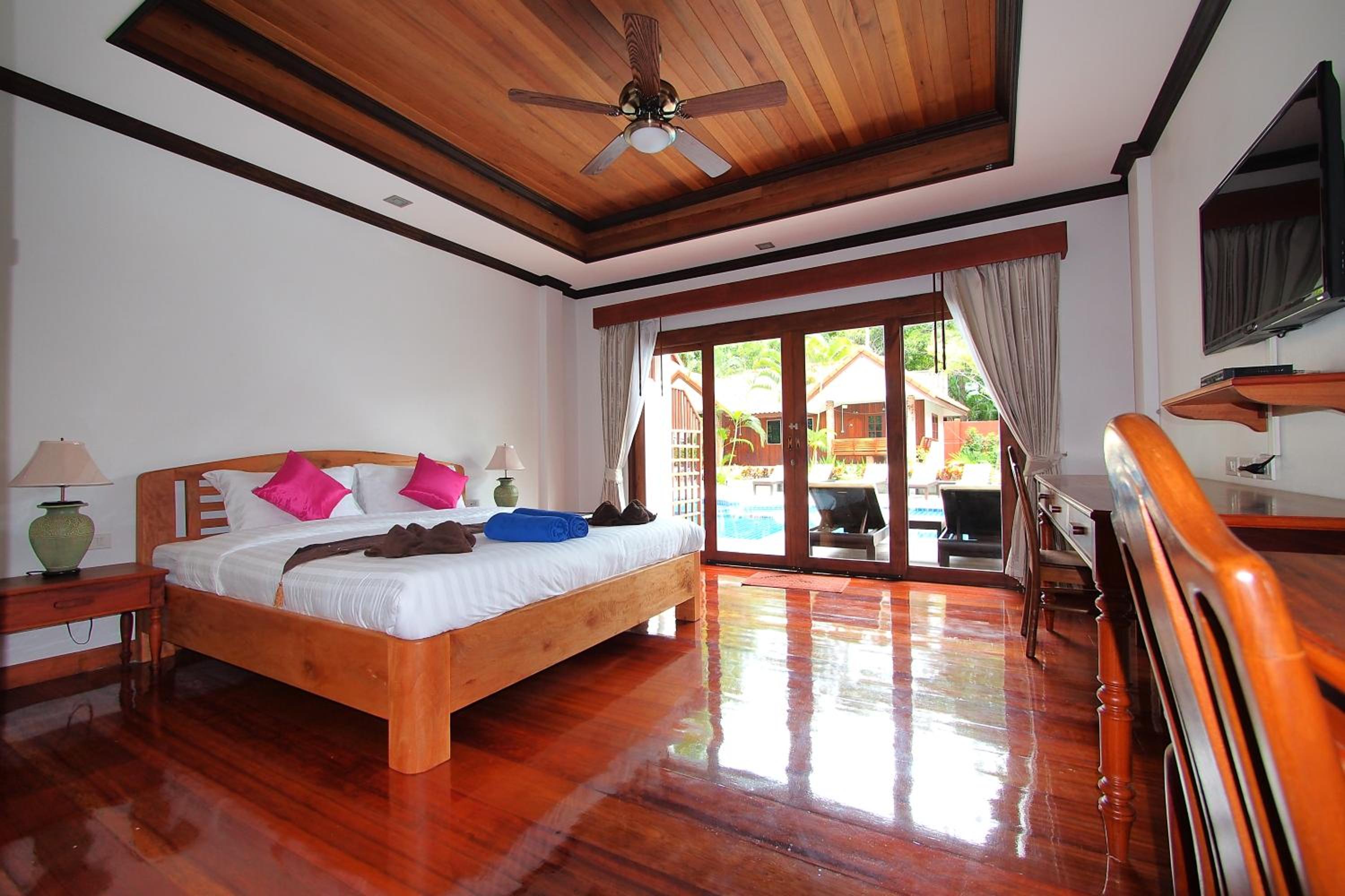 Blue Diamond Resort