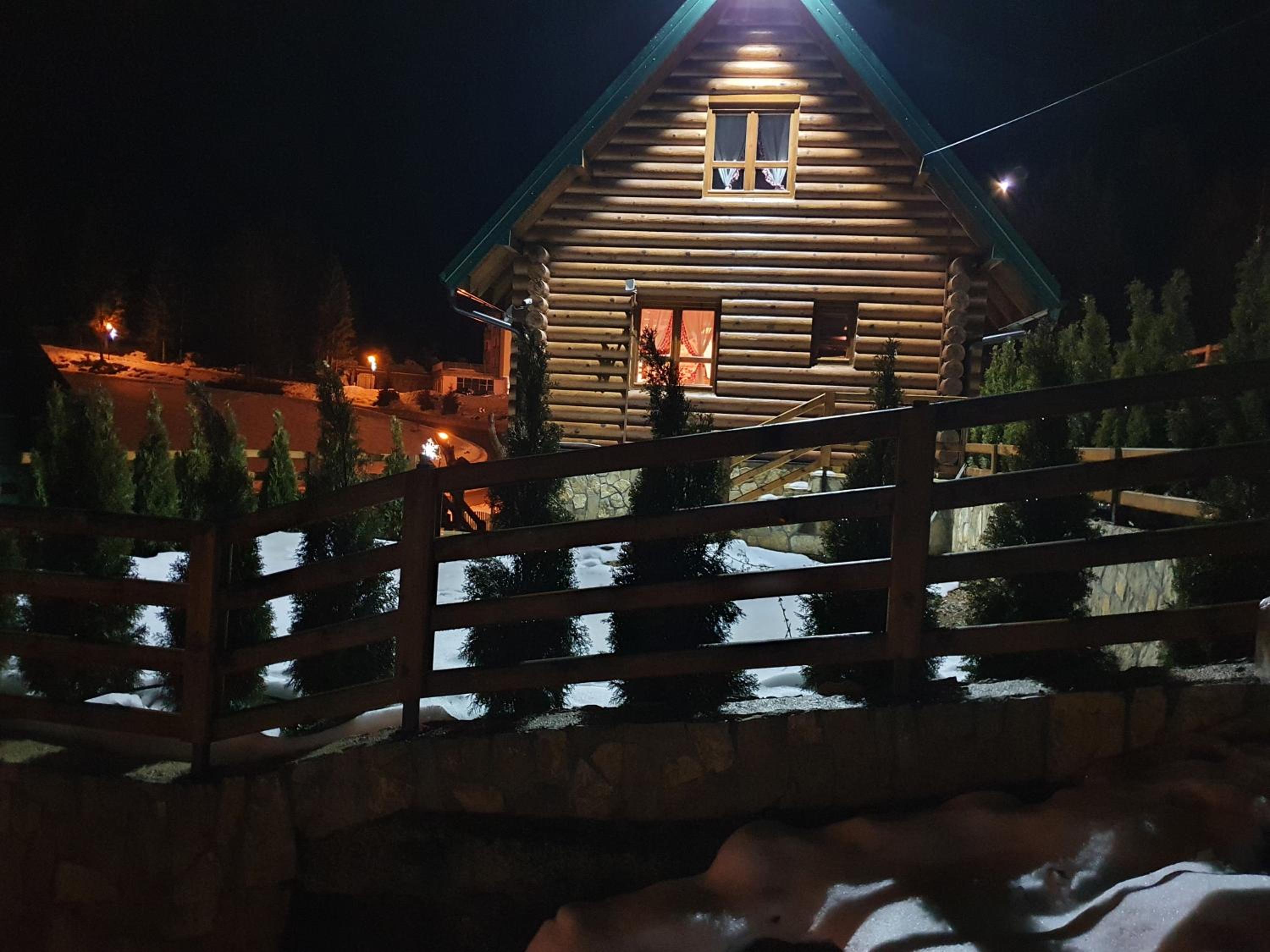 Photo 18