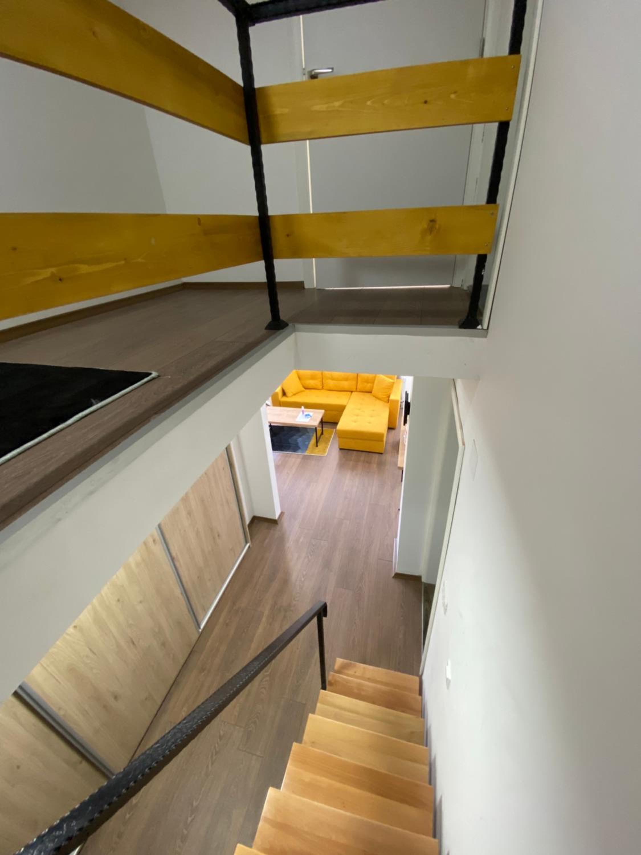 Kostas Duplex