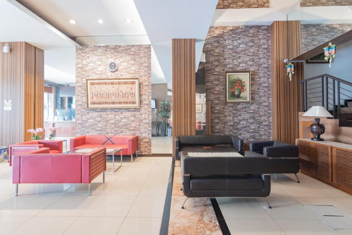 hotel reception