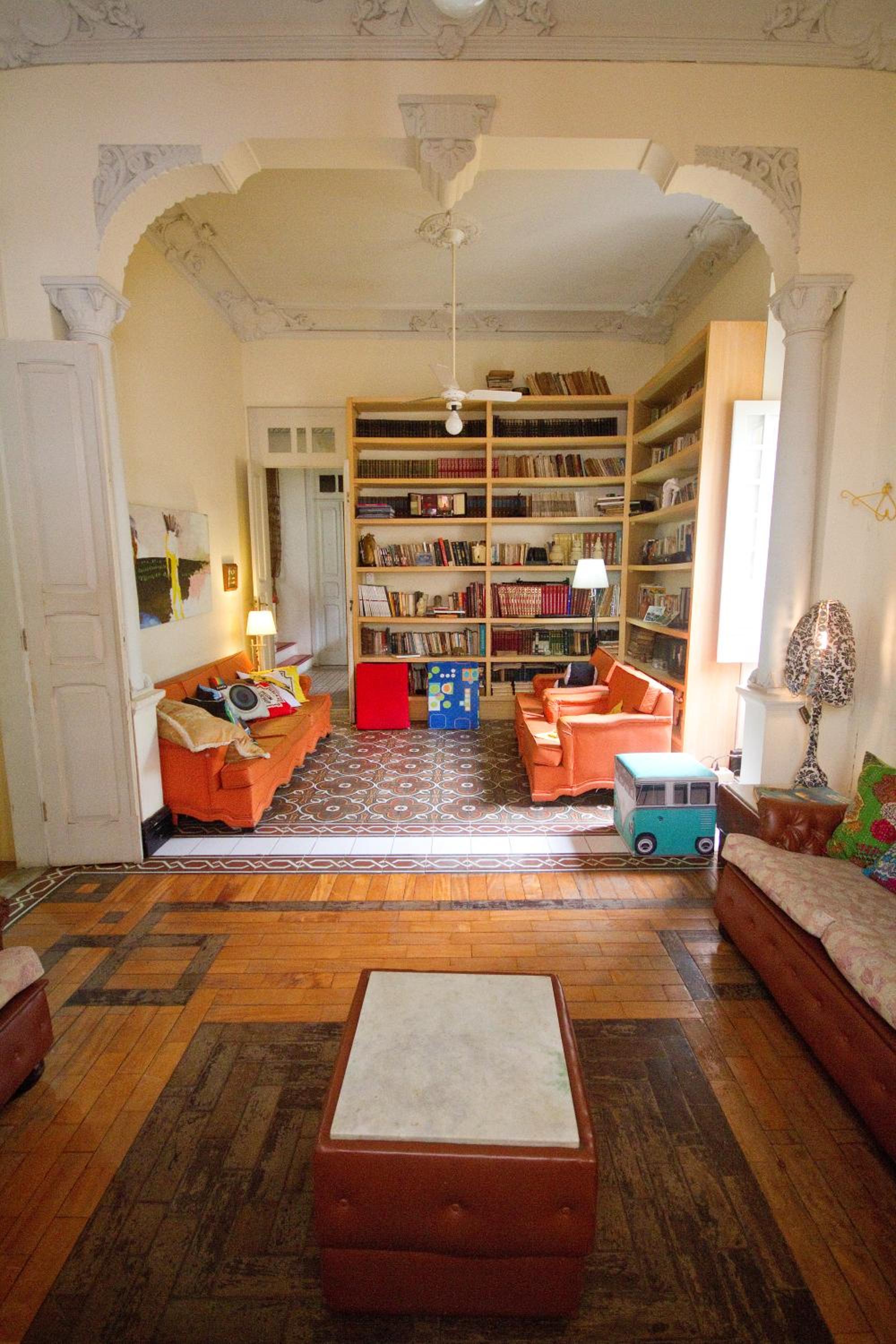 lounge