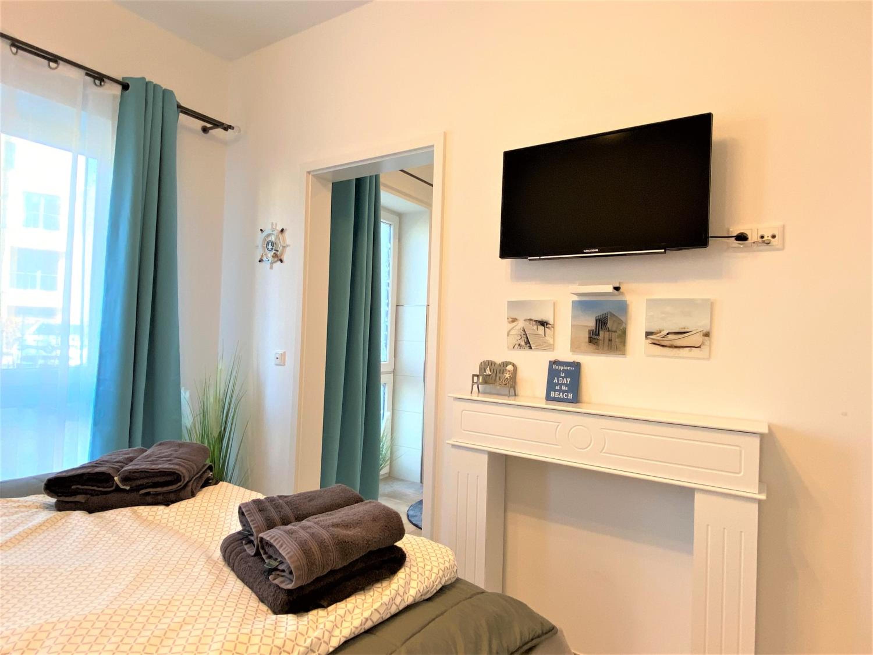 Ferienwohnung Blauer Delfin, Am Alten Deich 4-6, Whg 4
