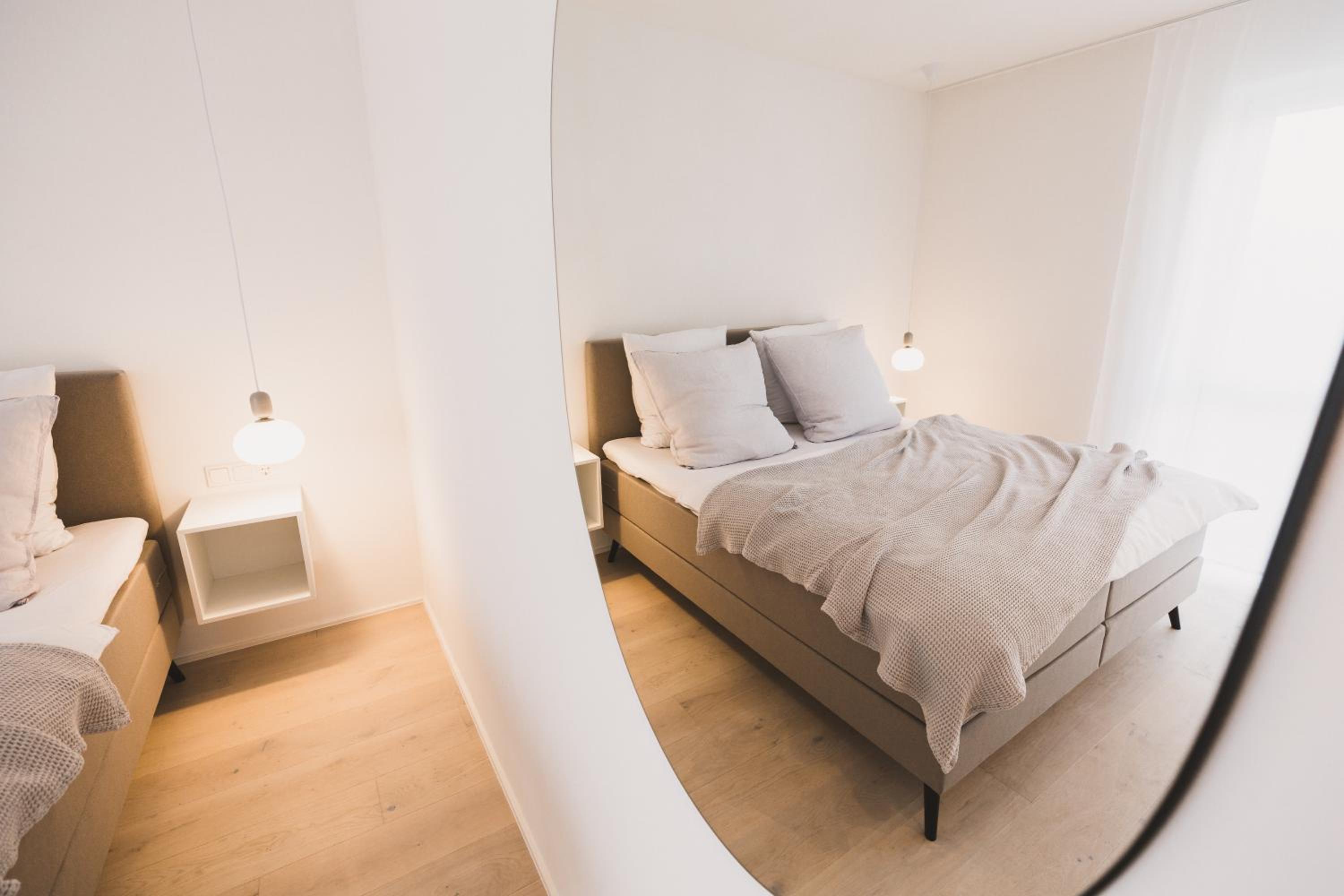 STEILLAGE - Design Moselsuiten mit Panoramablick und SPA