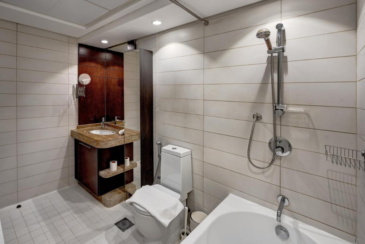Durrani Homes - Modern Living at Burj Views