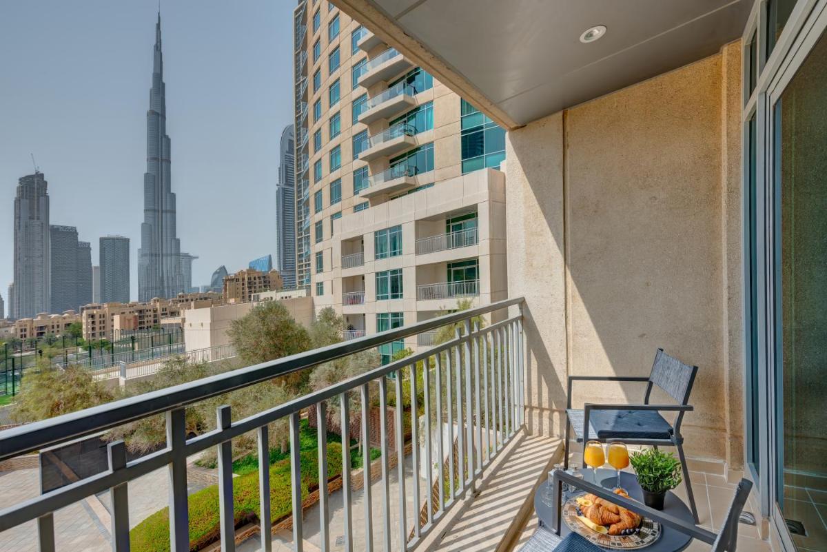 Durrani Homes - Modern Living at Burj Views
