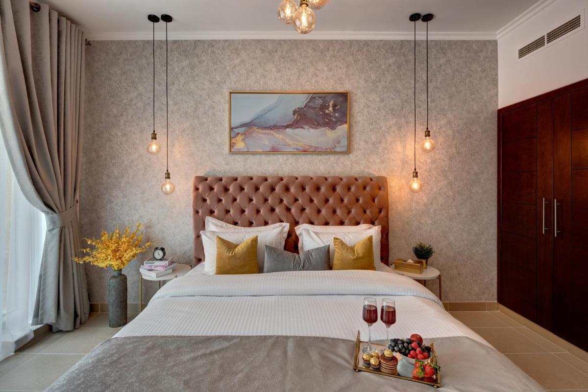 Durrani Homes - Modern Living at Burj Views