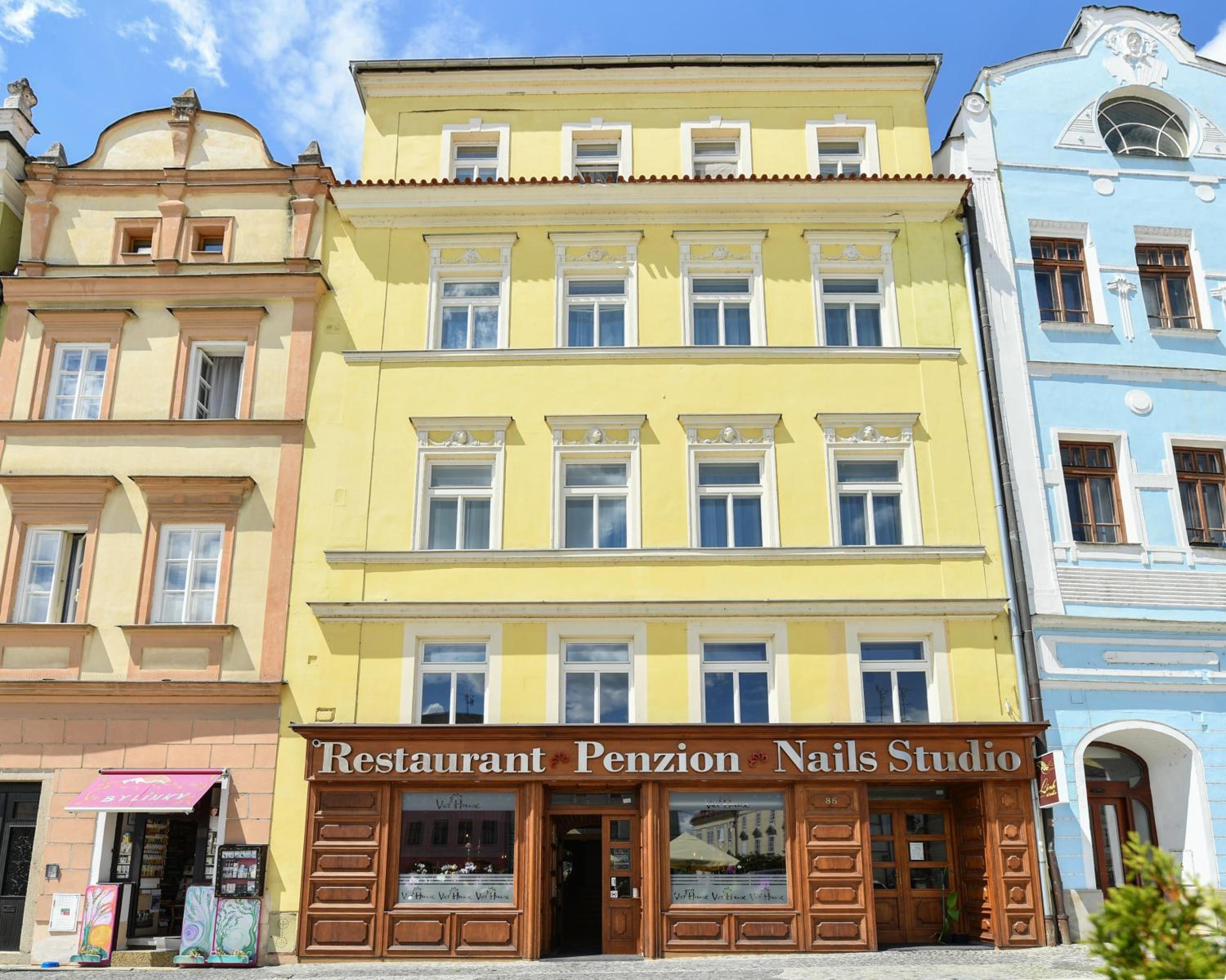 Apartmány Na Náměstí 85 view 3