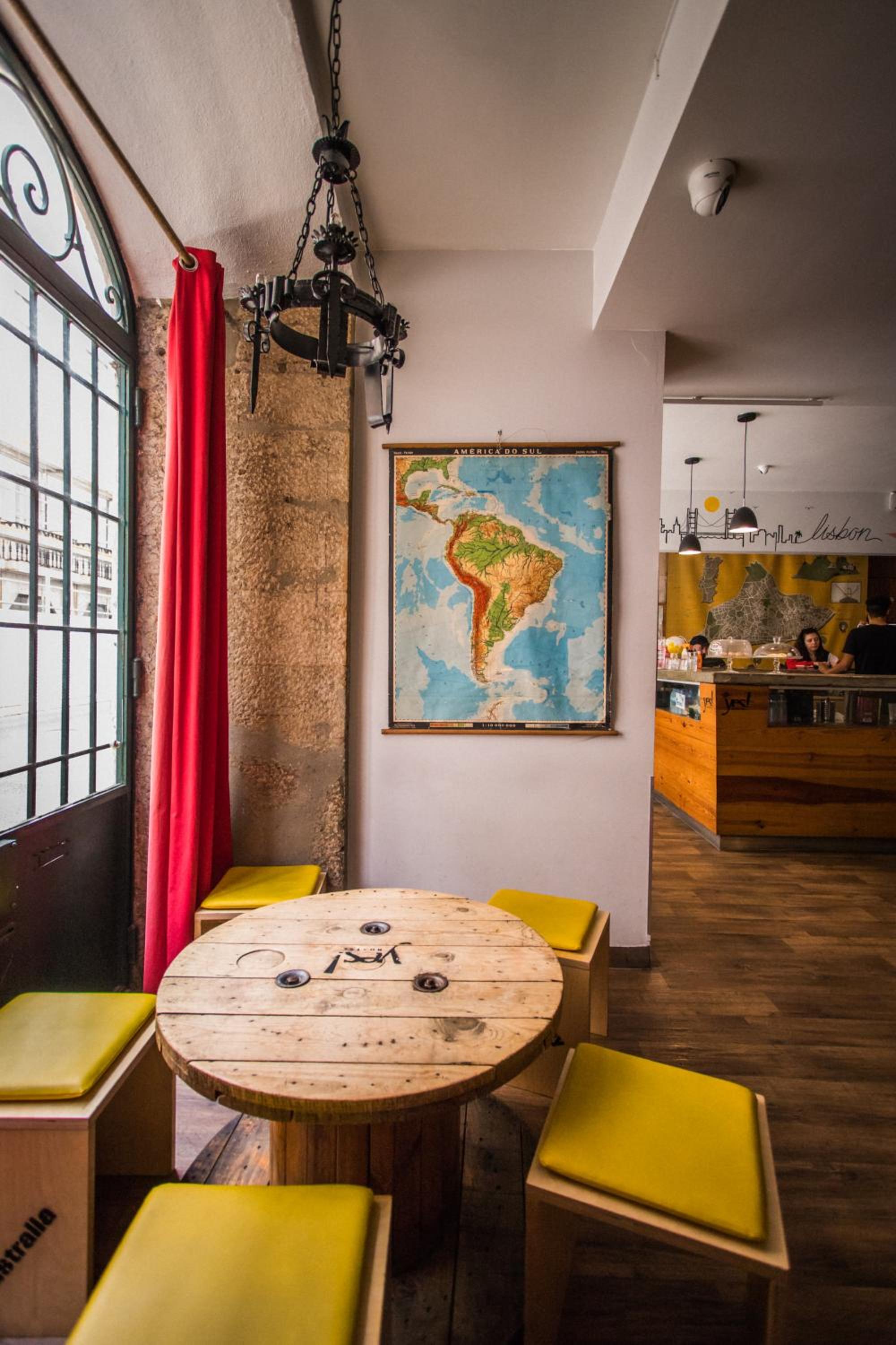Yes Lisbon Hostel