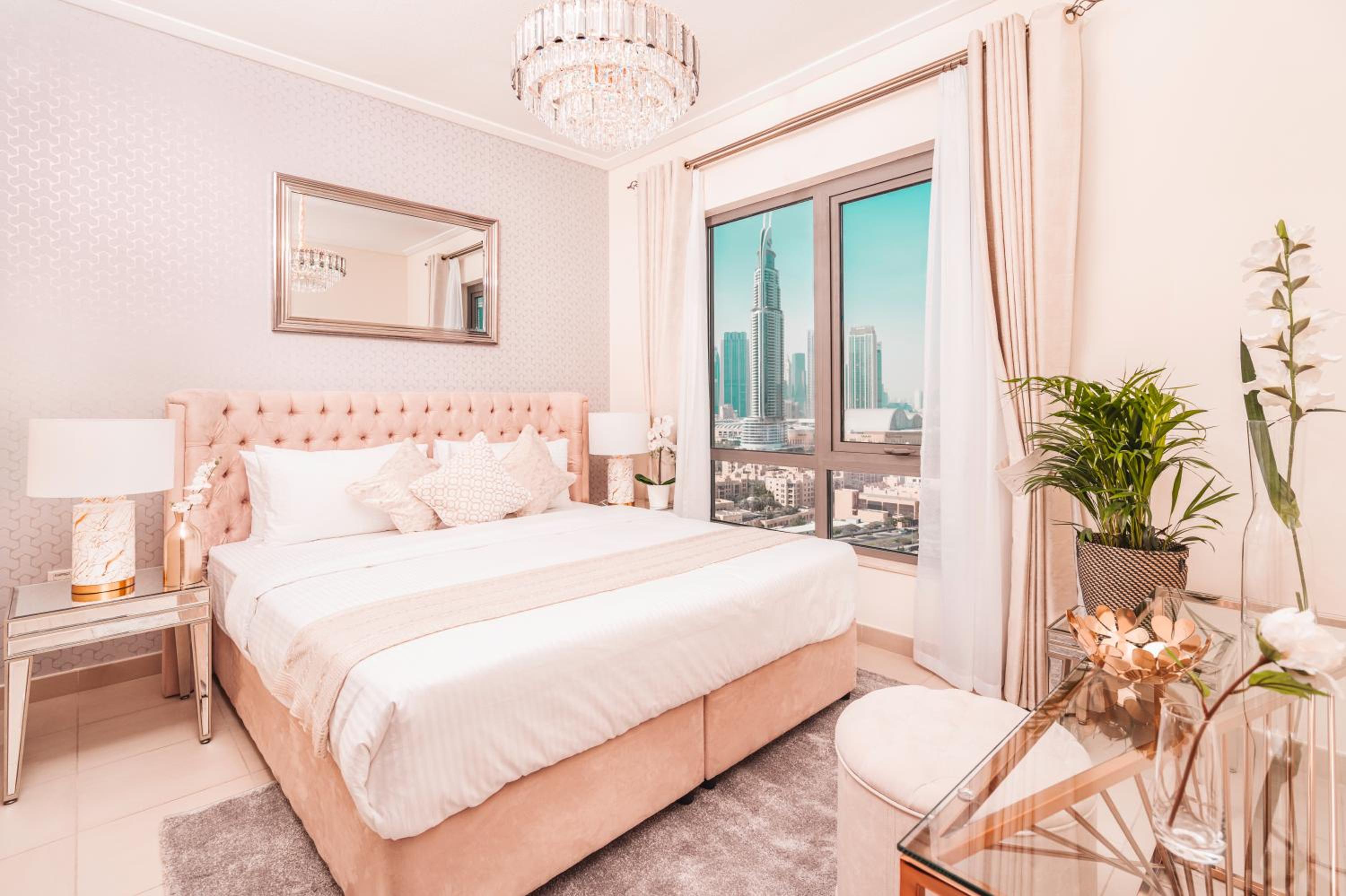 Elite Royal Apartment - Panoramic Full Burj Khalifa, Fountain & Skyline view - Infinite