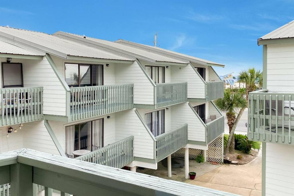 Beach Walk 18 Beachside Gulf Shores Condo Pool, King Suite, Walk to Beach