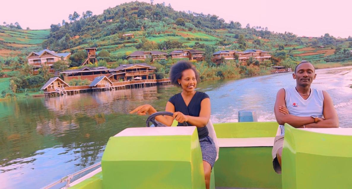 Lake Bunyonyi Rock Resort