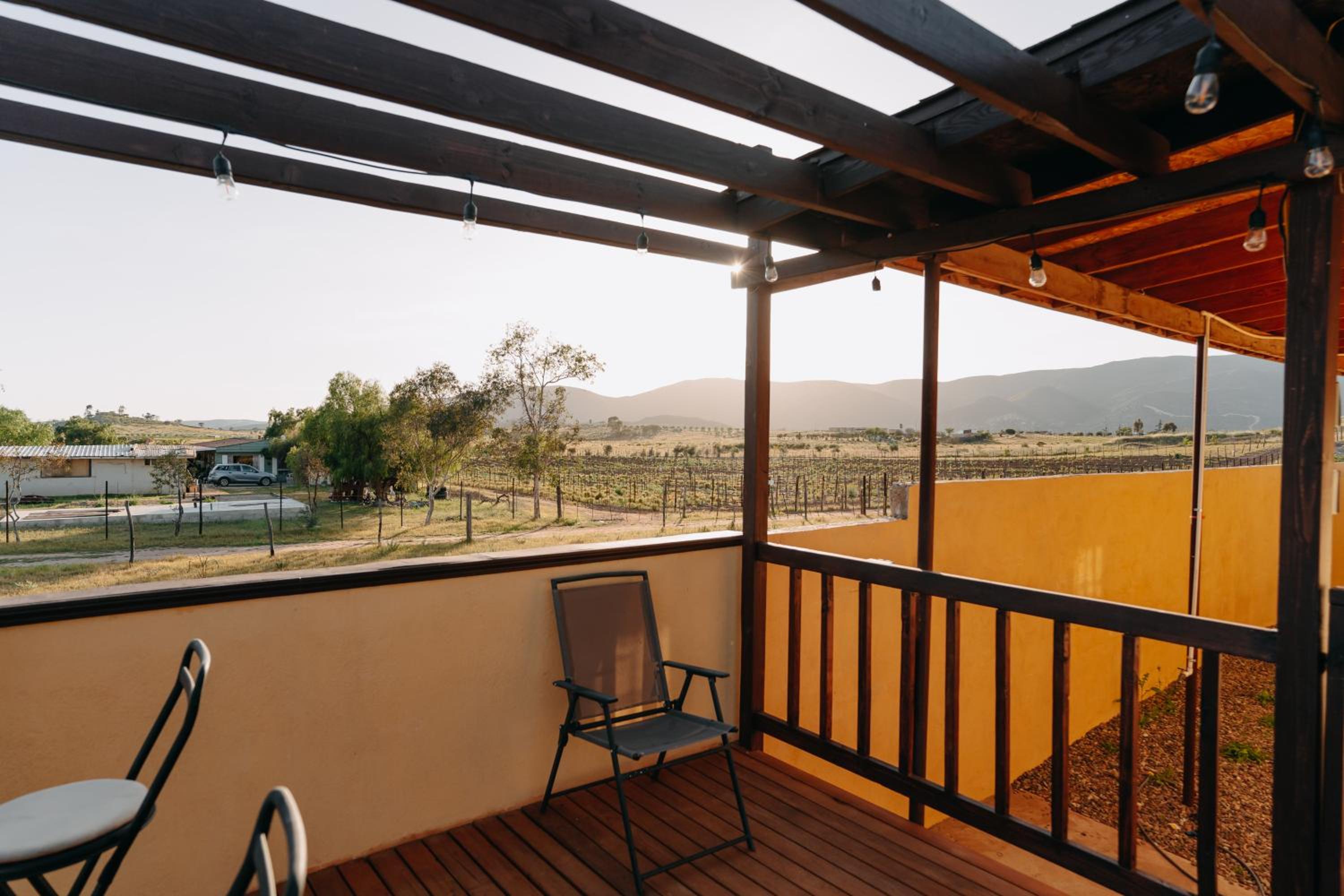 Casa Primavera/ Valle de Guadalupe view 3