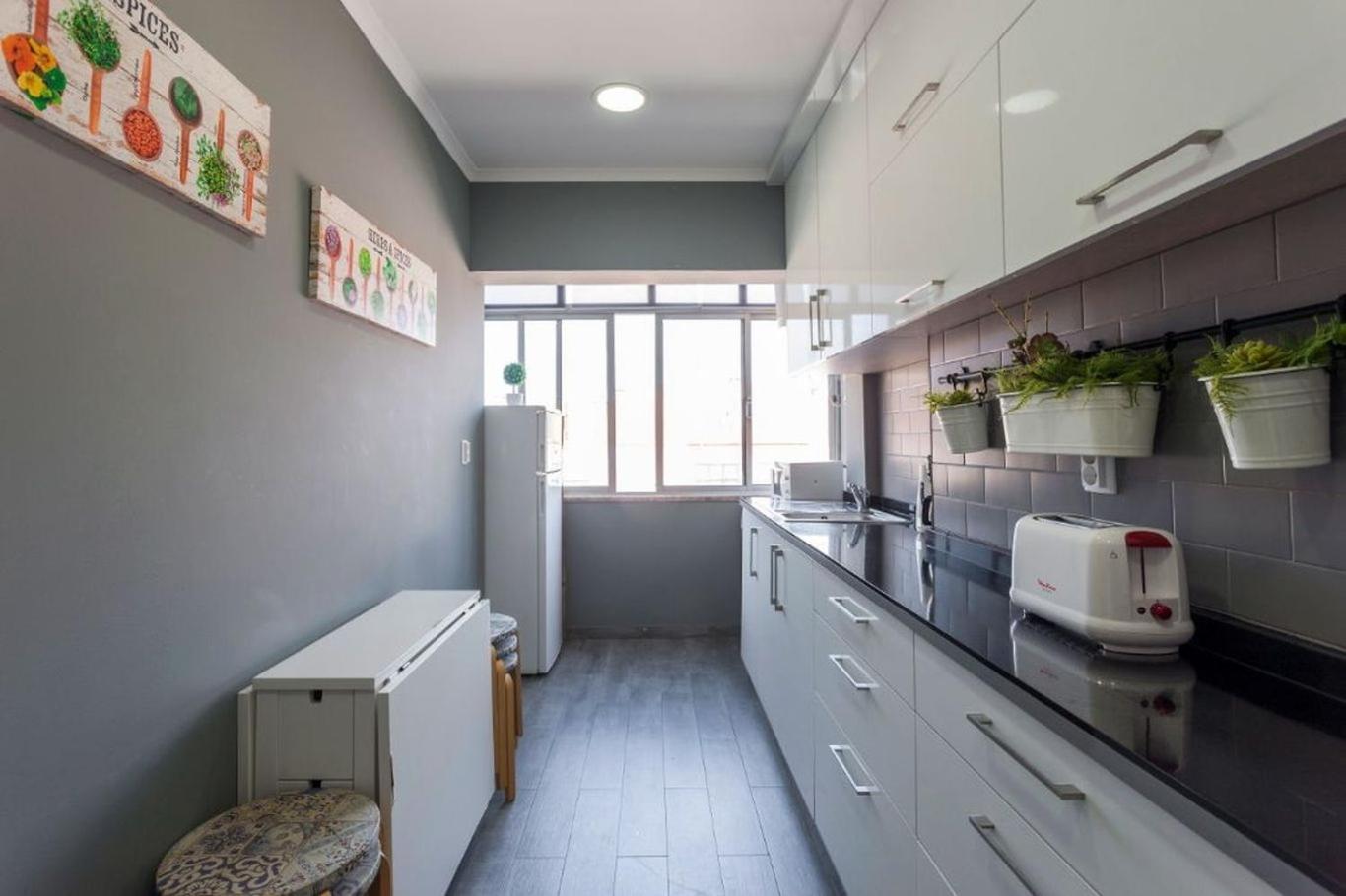 2-bedroom flat in Moscavide near FIL and Arena