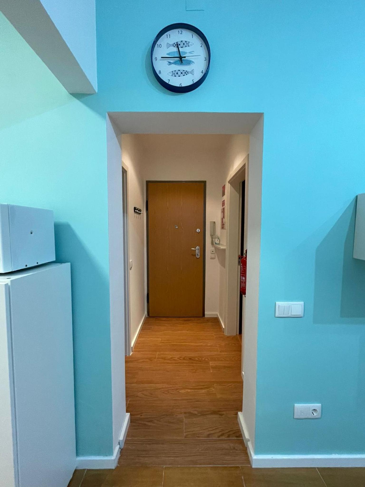 Blue Home Monte Gordo view 3