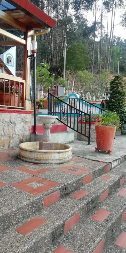 La Loma Del Sol