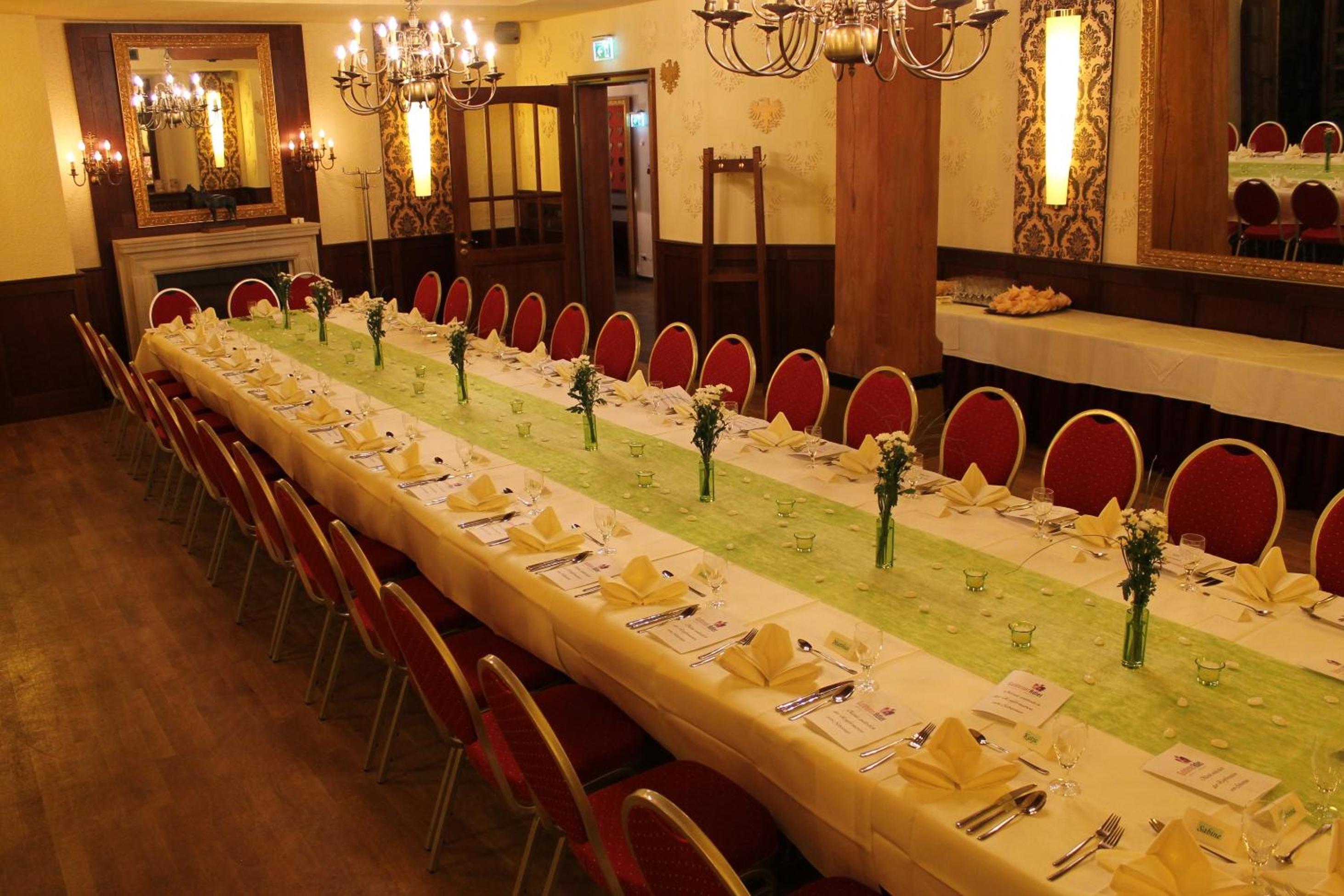 Stadt-gut-Hotel Gasthof Goldener Adler - Property Image 34