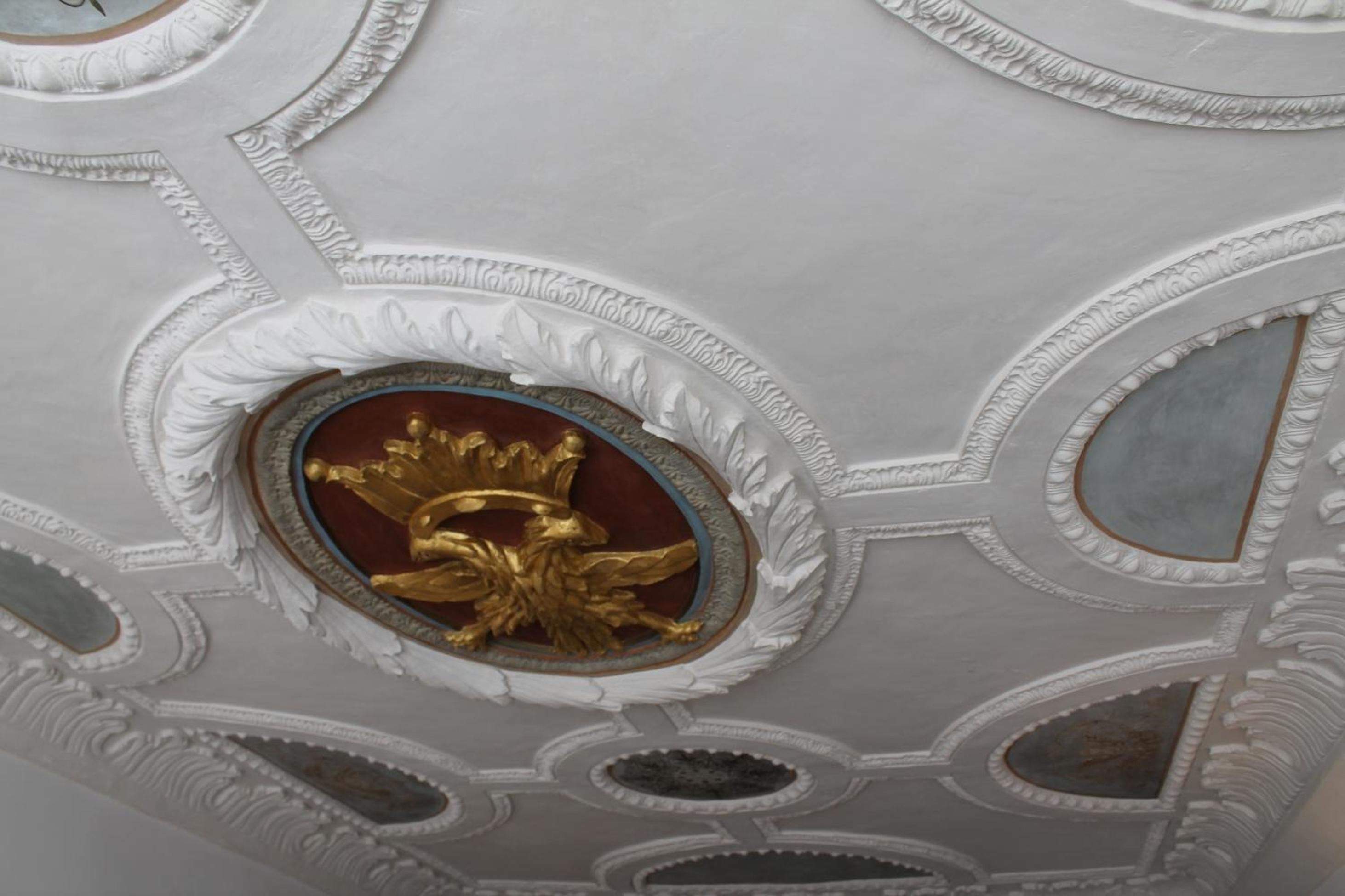 Stadt-gut-Hotel Gasthof Goldener Adler - Property Image 6