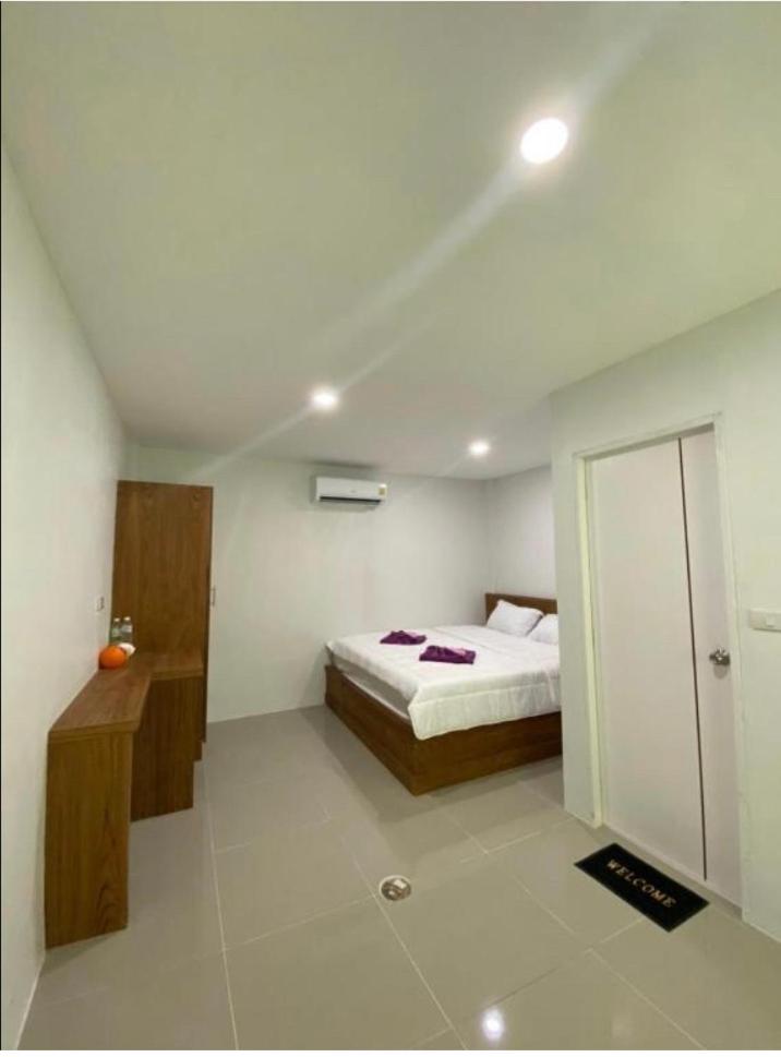 Tanyaporn House