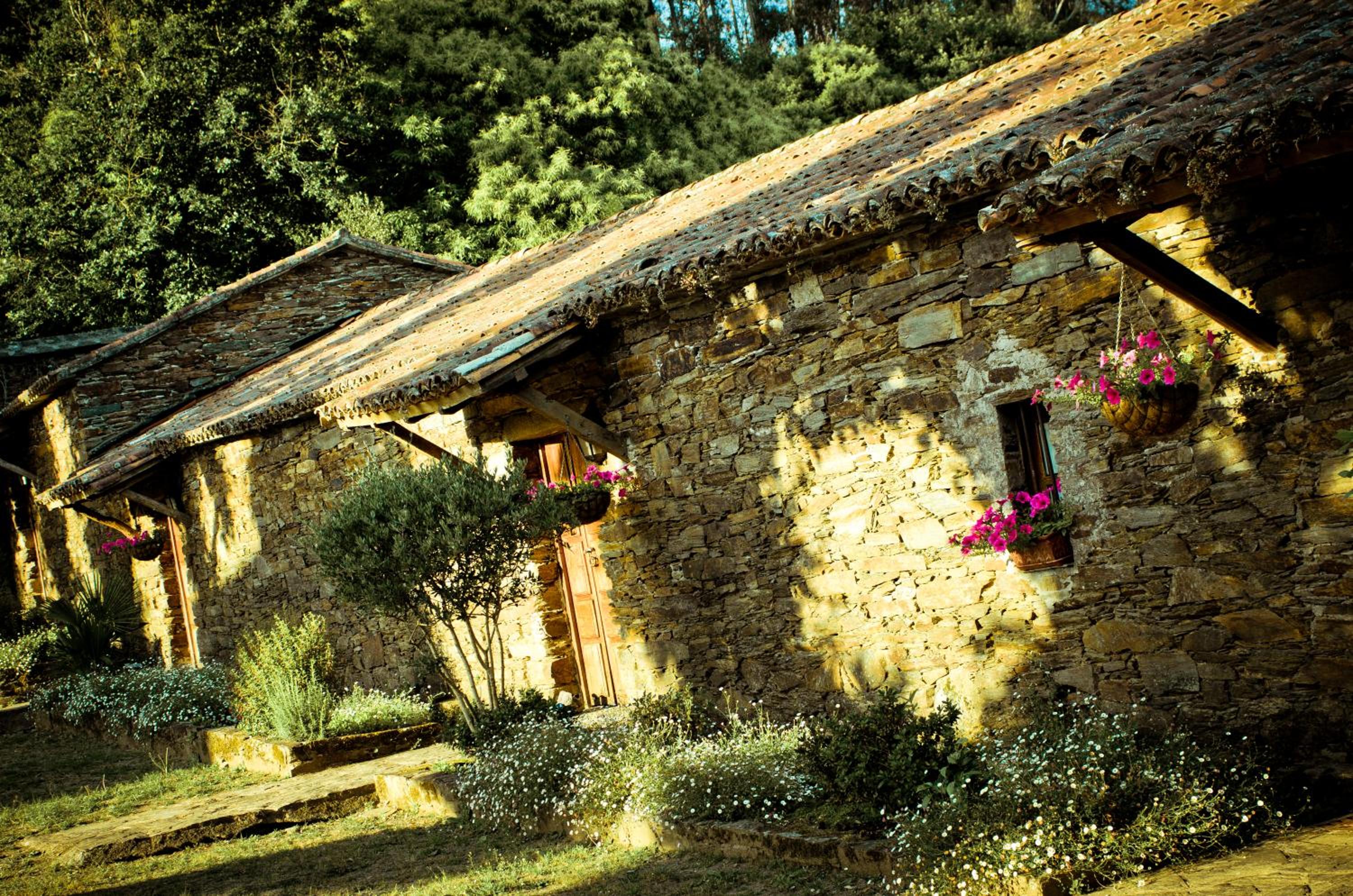 Pazo de Andeade view 3