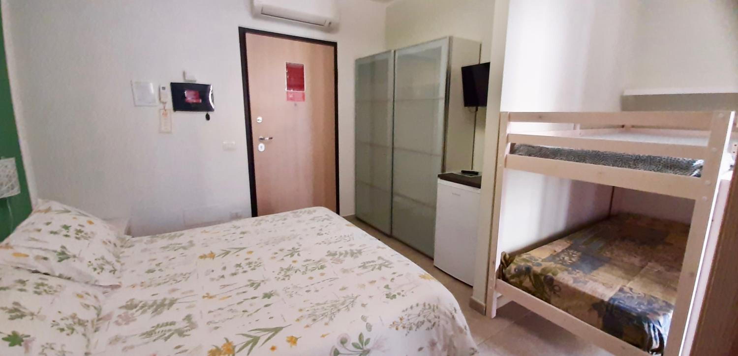 Guest House Roma Express