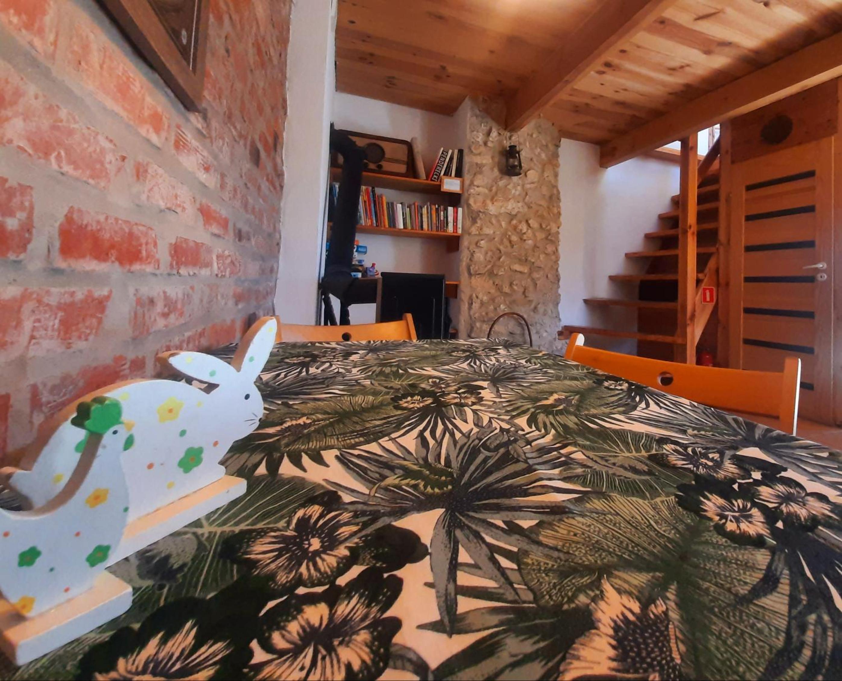 Photo 48