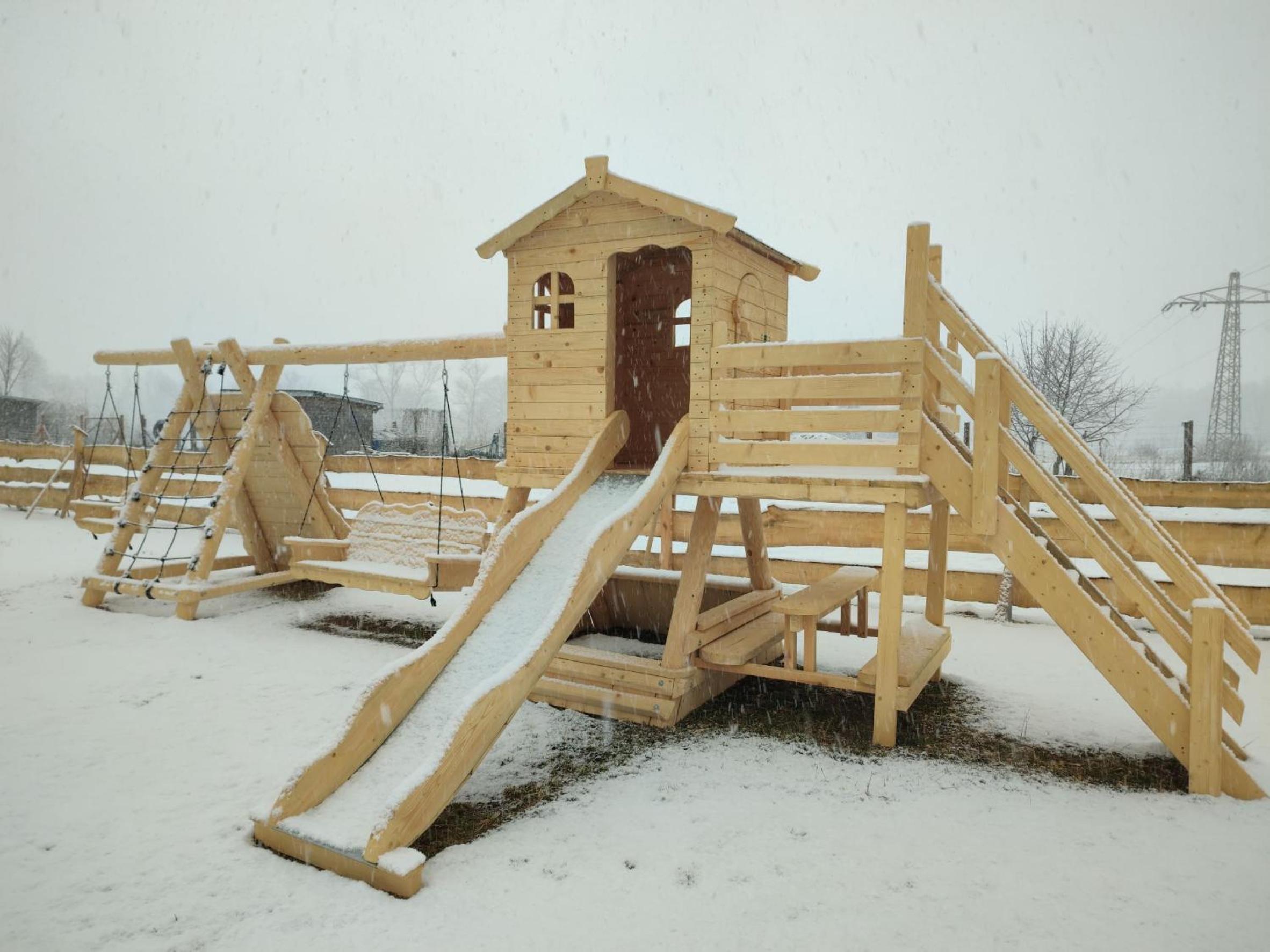 Photo 42