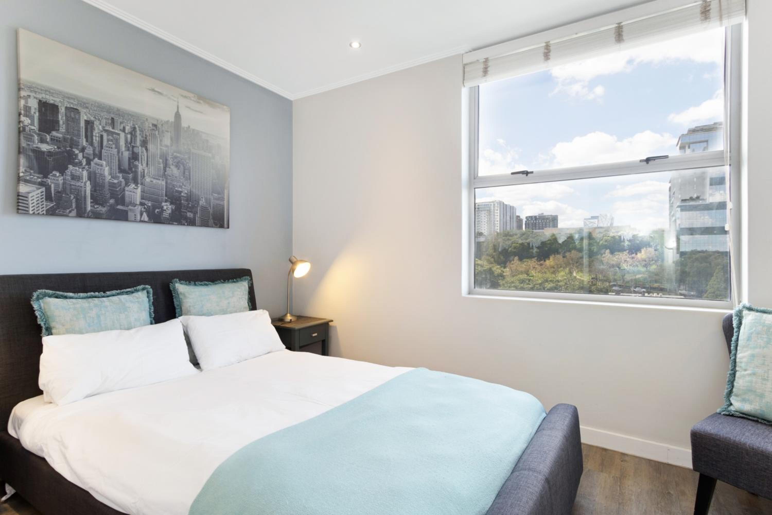 KMG Apartments at The Apex