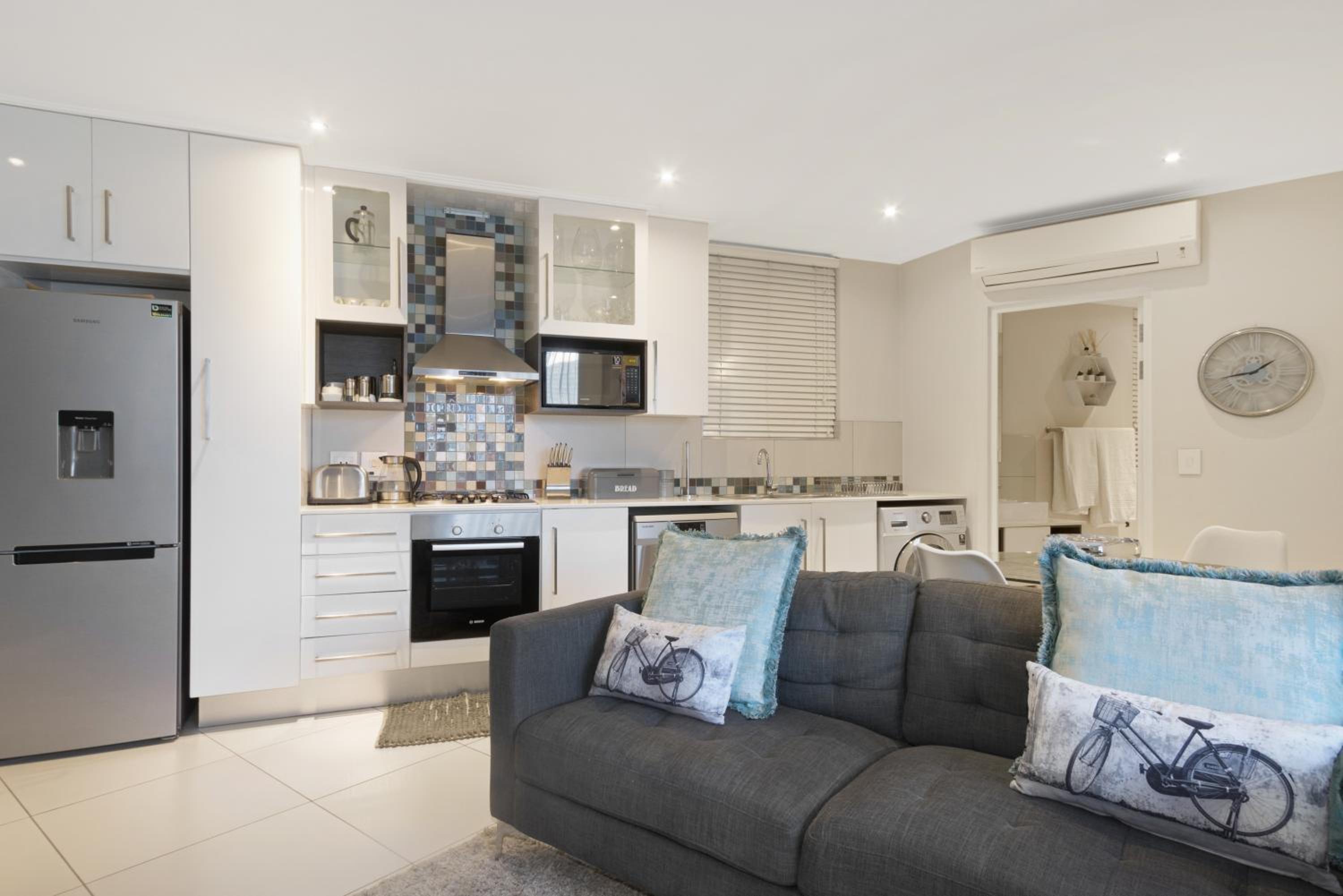 KMG Apartments at The Apex