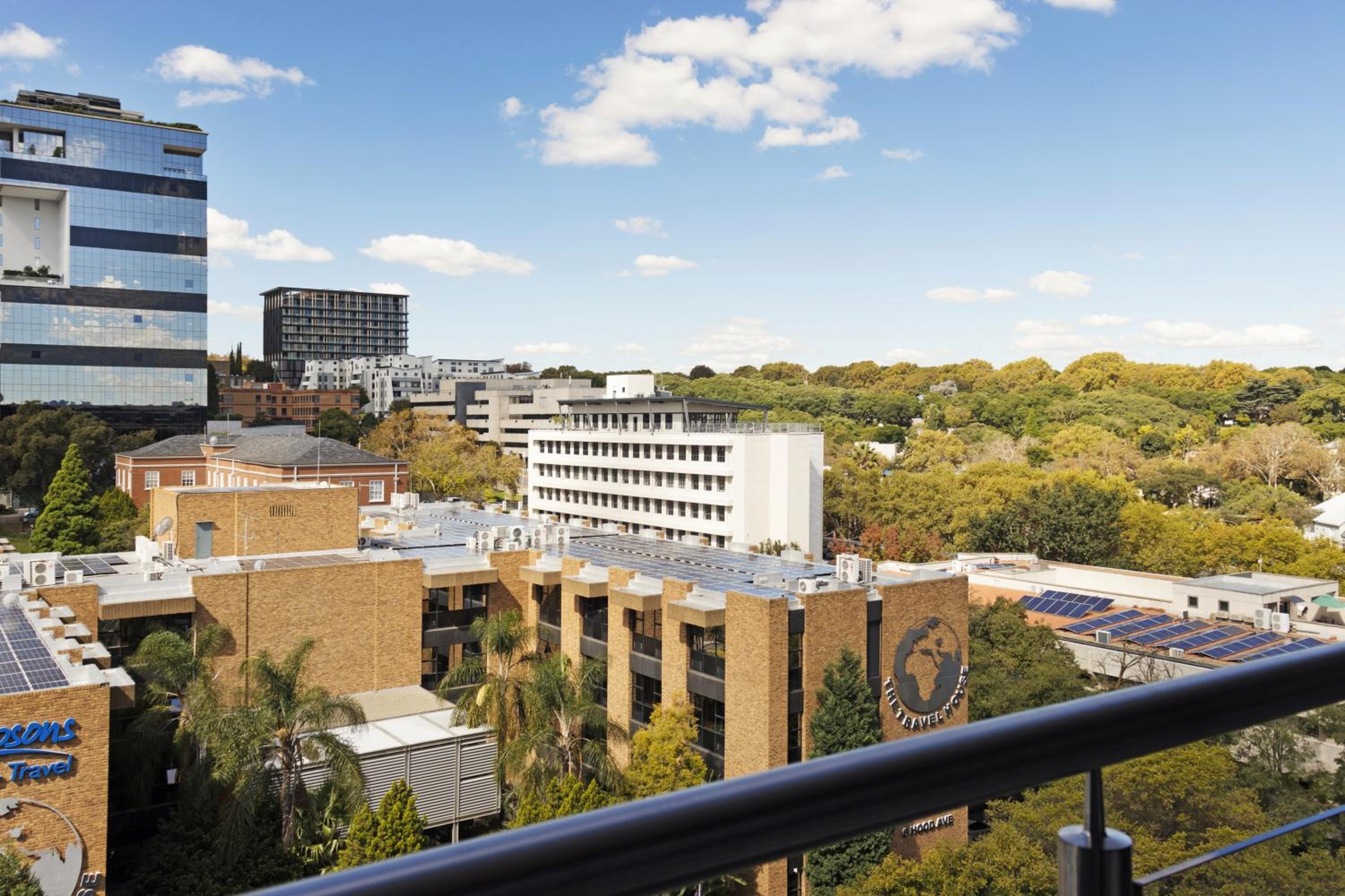 KMG Apartments at The Apex