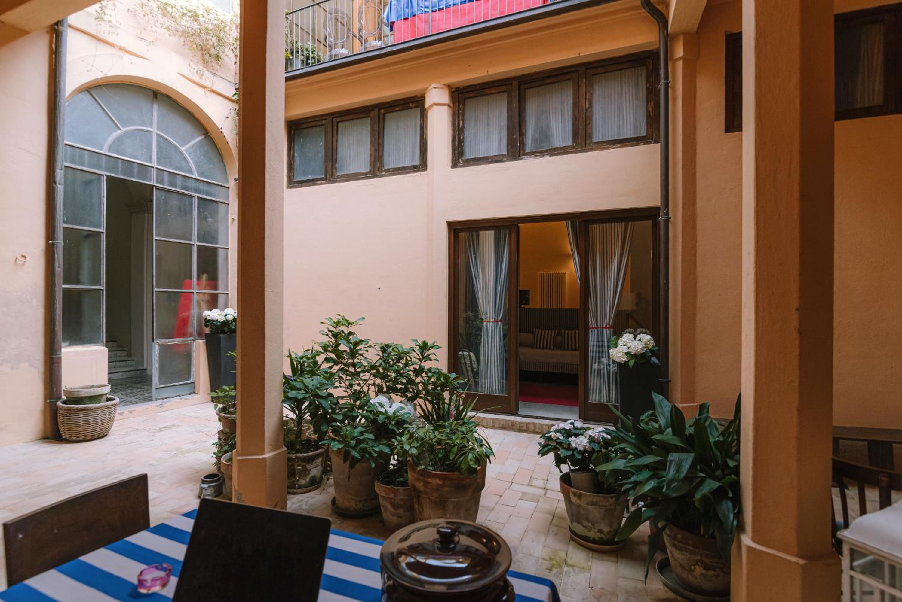 Palazzo Romani Adami