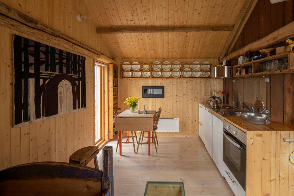 Villa Lofoten - The Steamery view 3