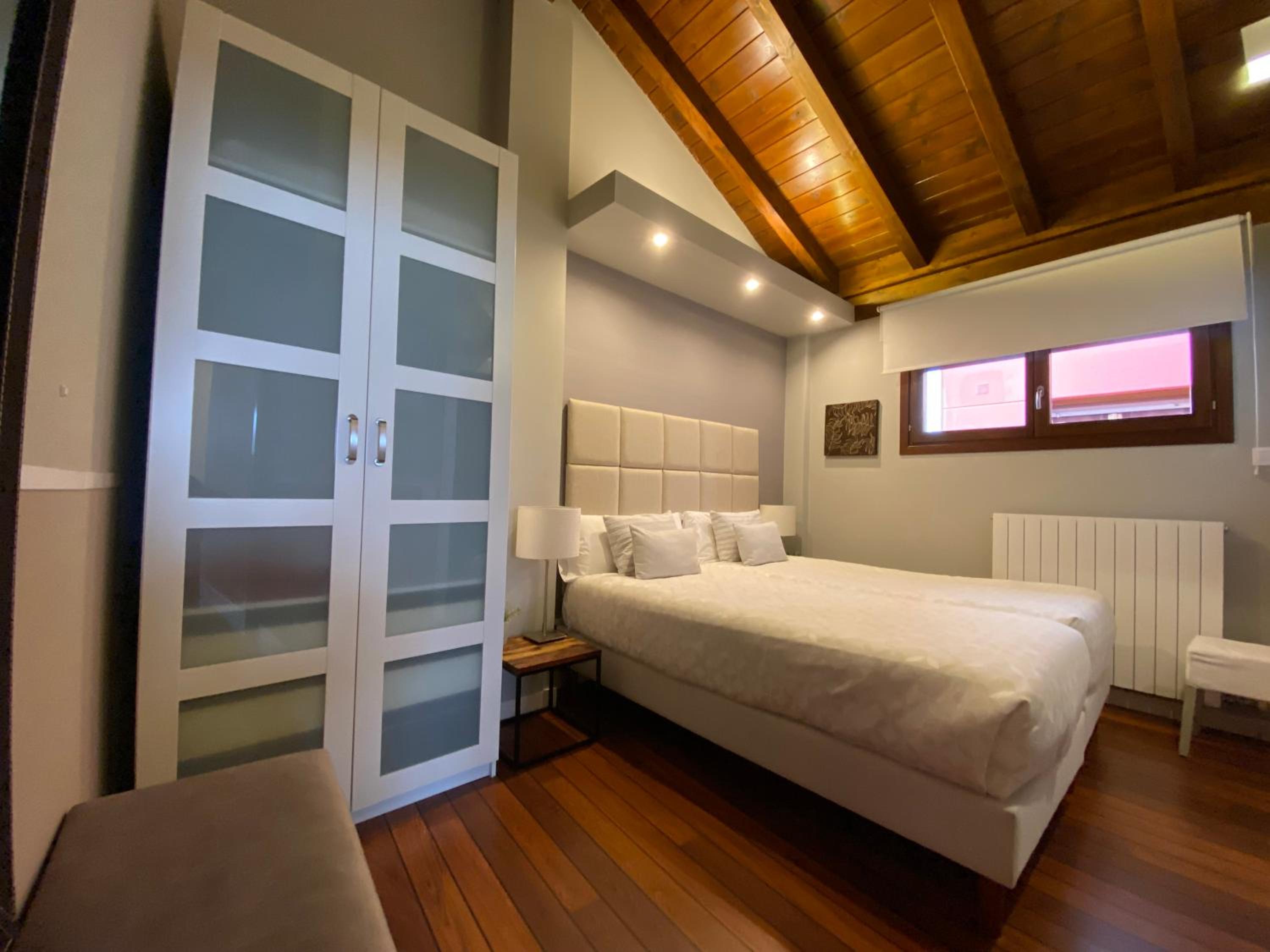 Apartamentos Turísticos Ezcaray
