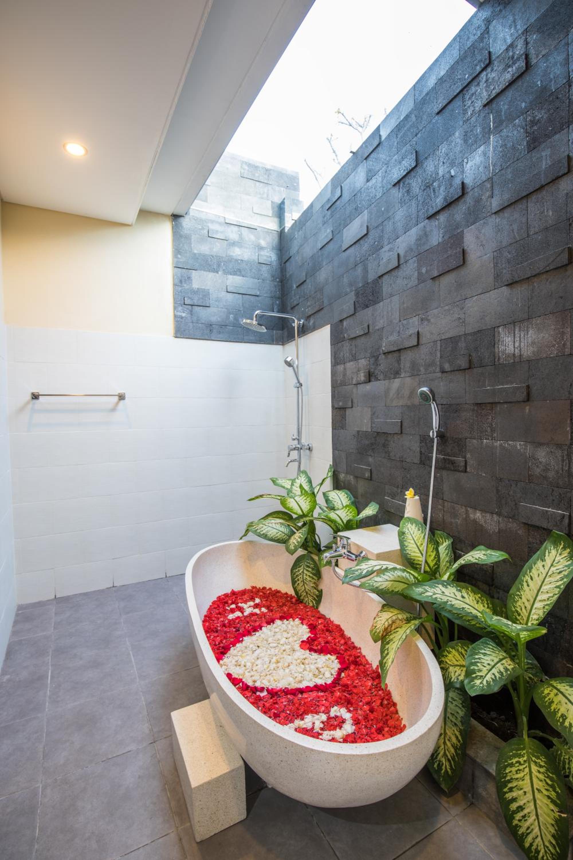 Villa Hitam Putih Legian Bali view 3
