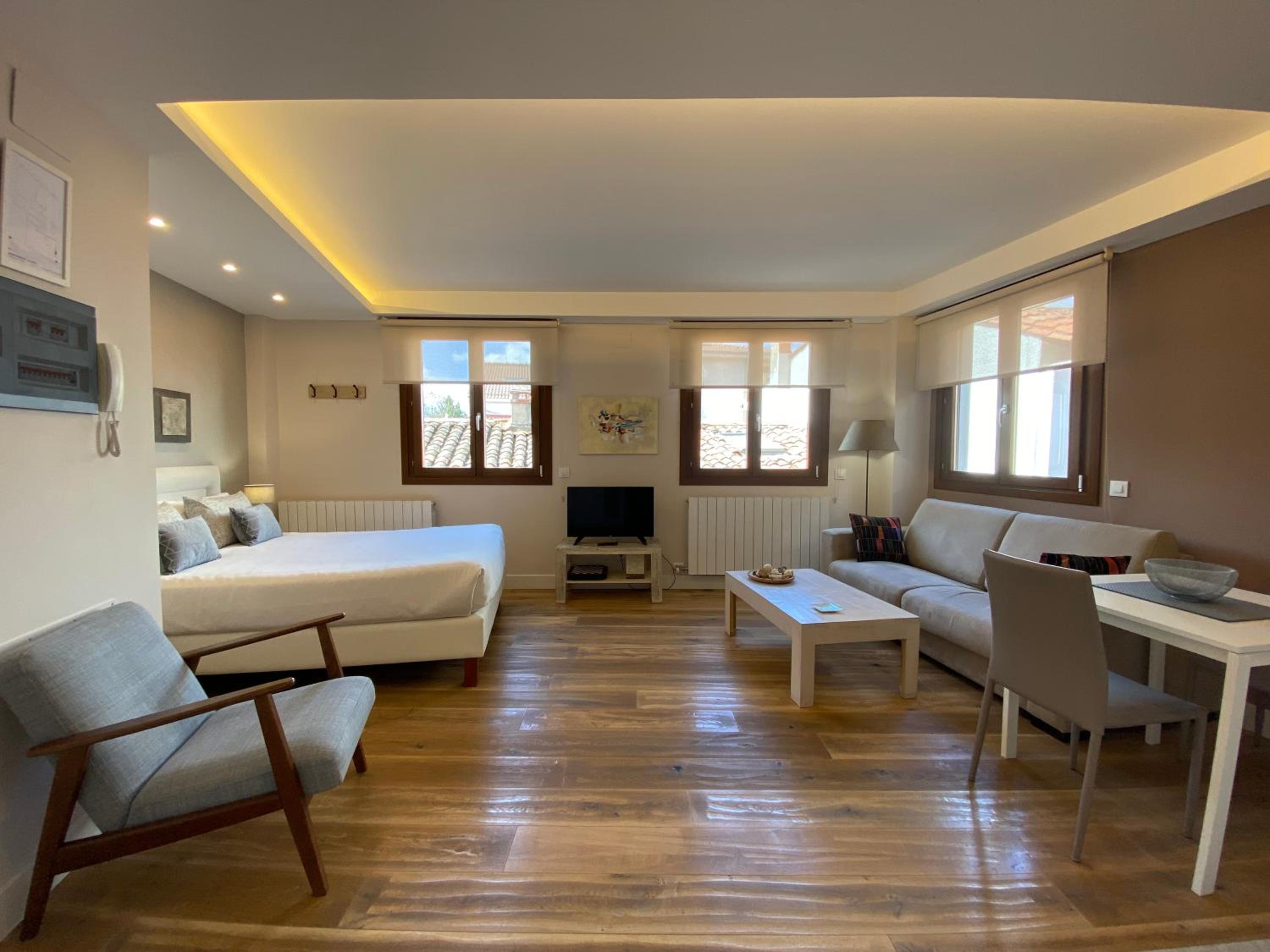 Apartamentos Turísticos Ezcaray