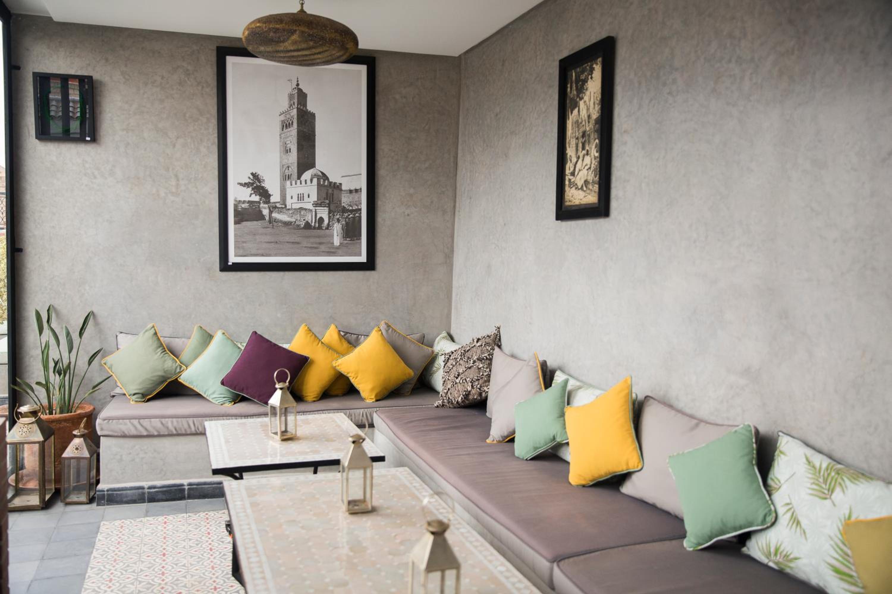 lounge