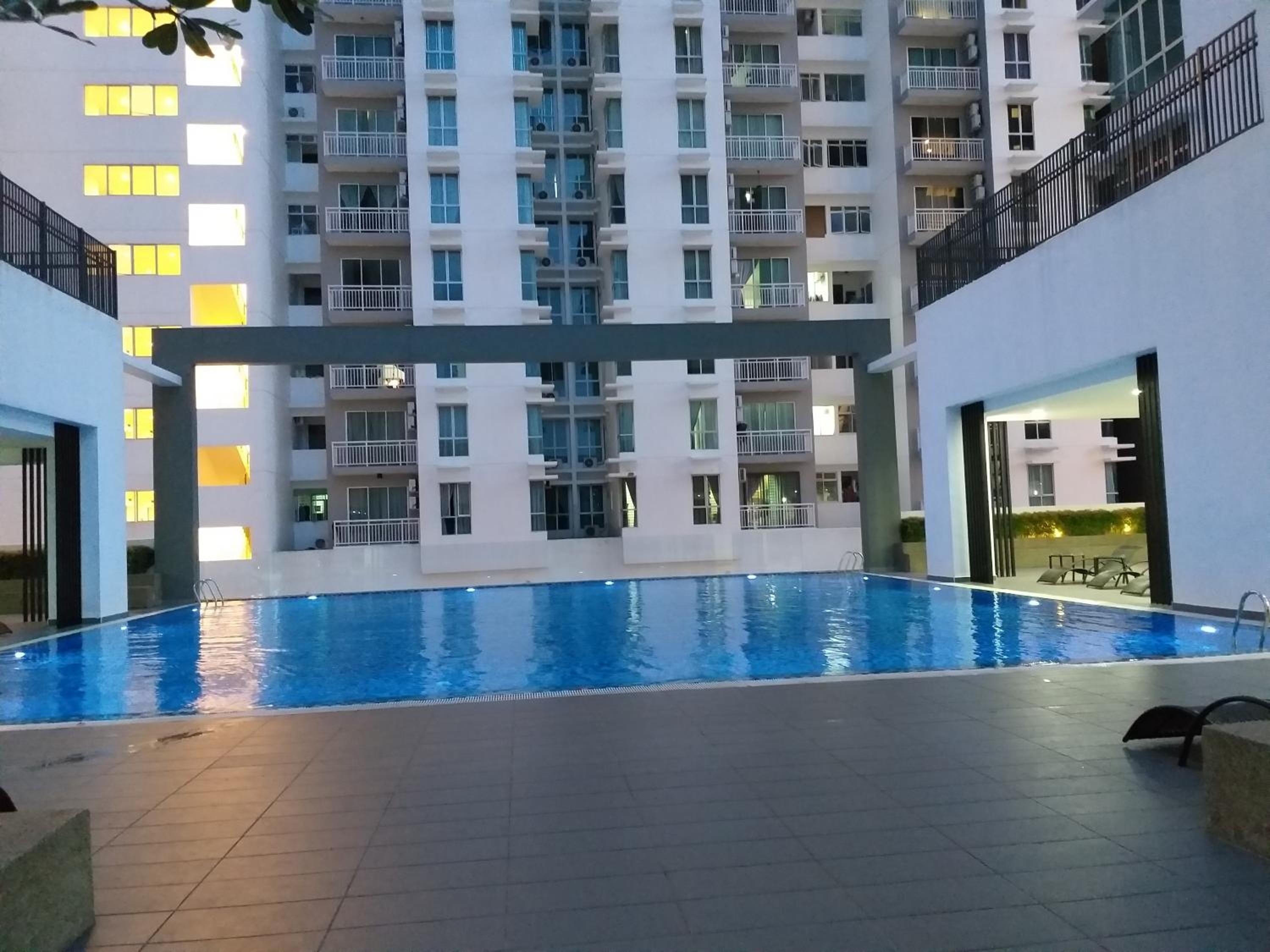 Aliff Avenue Studio