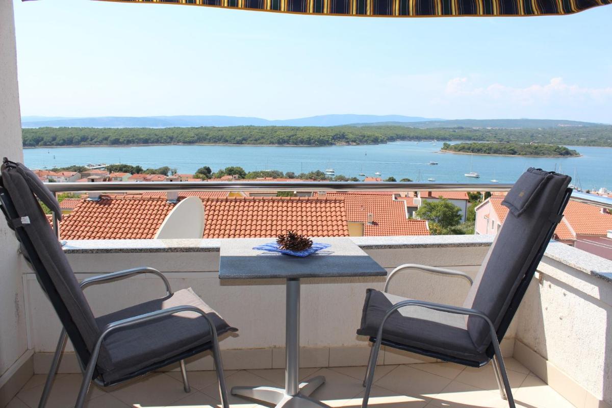 Hotel Apartman Biserka 2 - Image 1