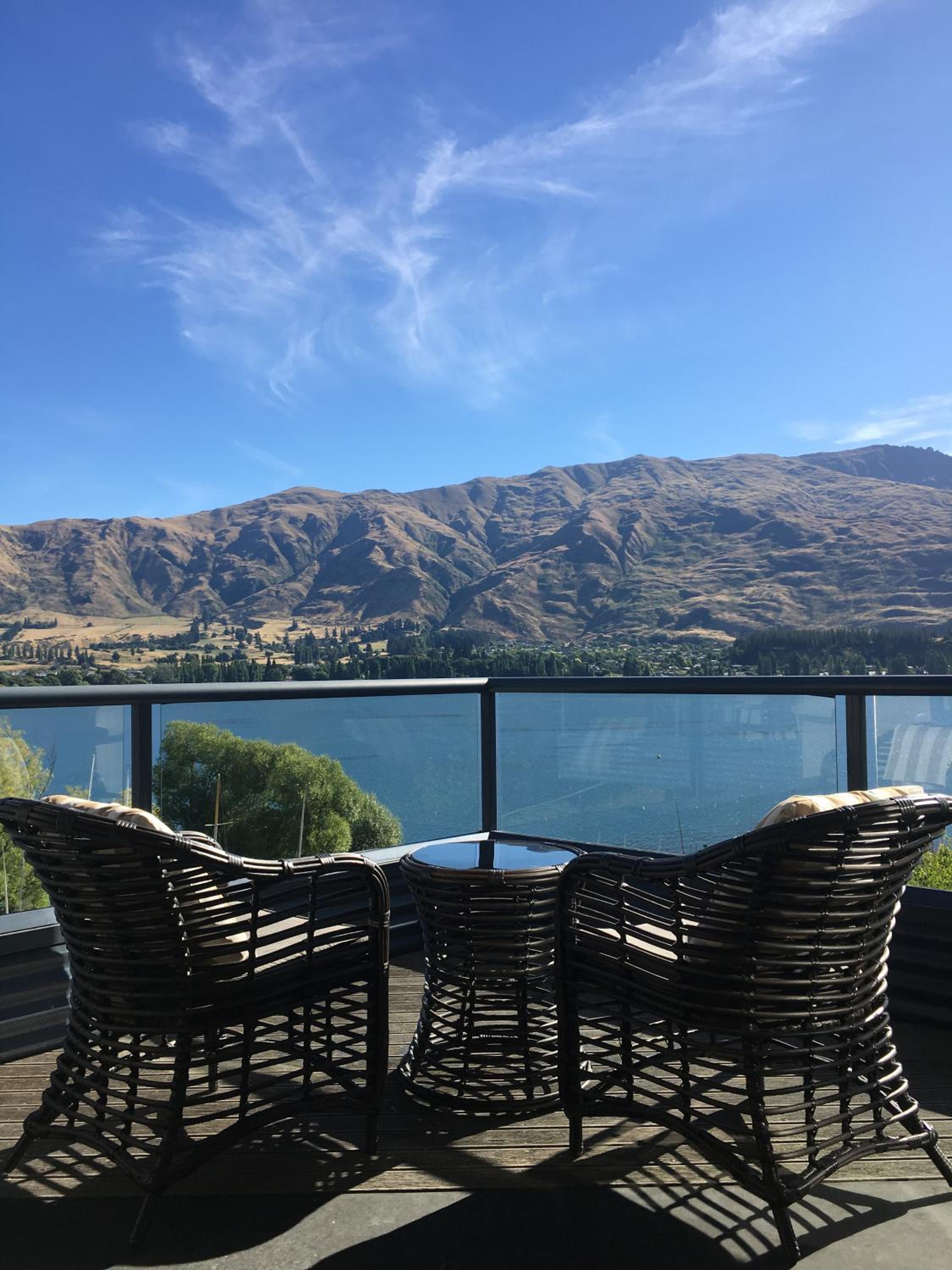 Luxury on Lakeside