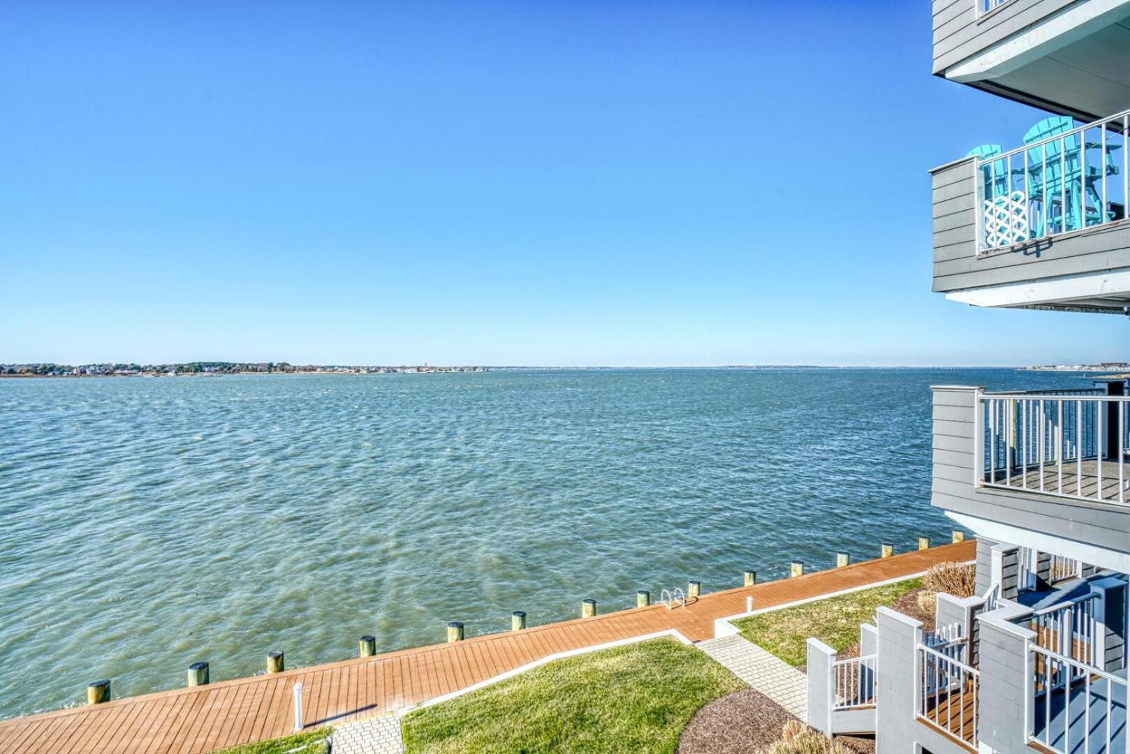 Harbour Island 204M