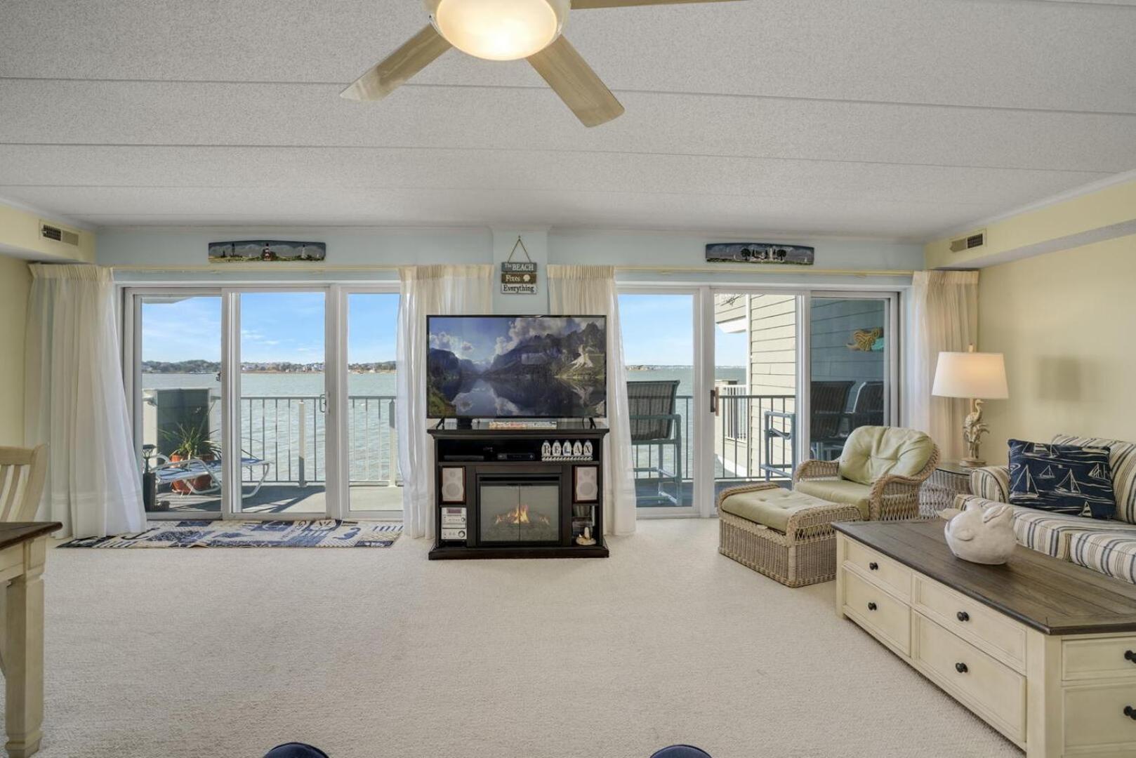 Harbour Island 204M