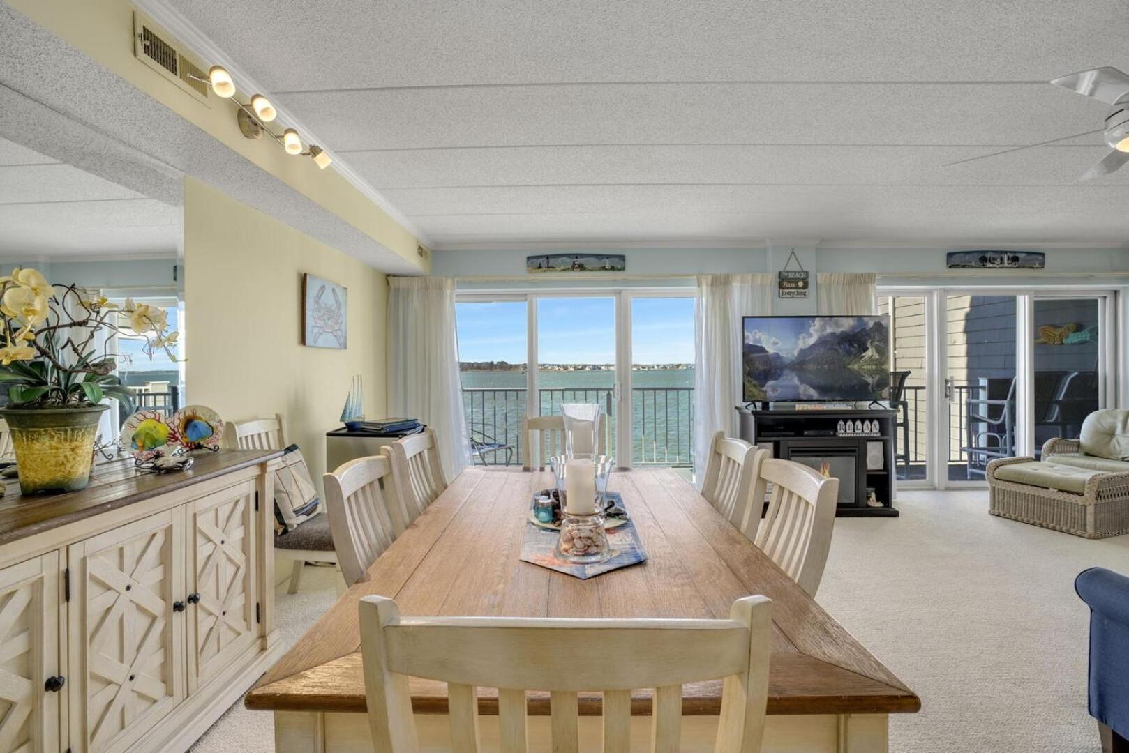 Harbour Island 204M