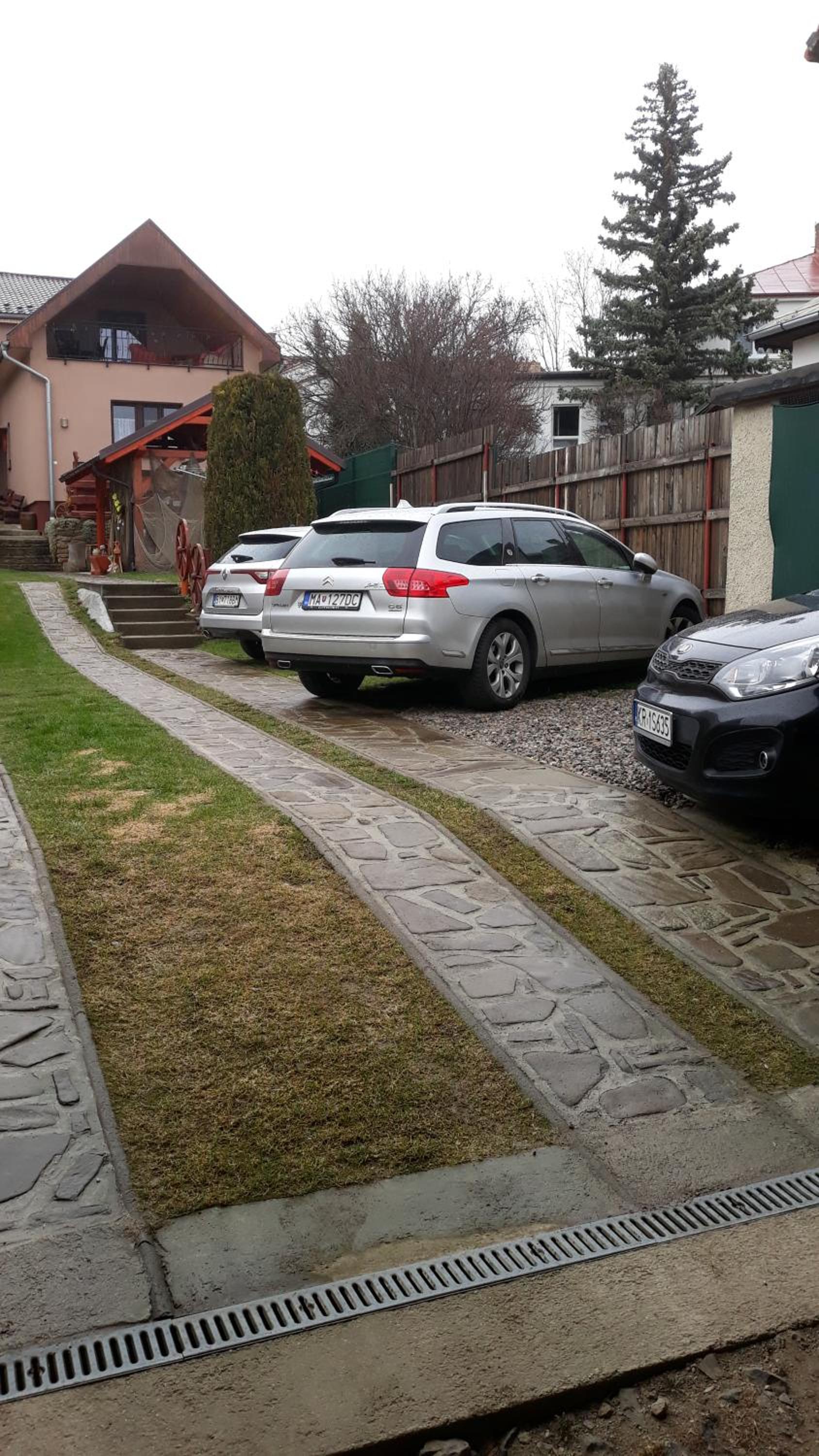 Photo 31