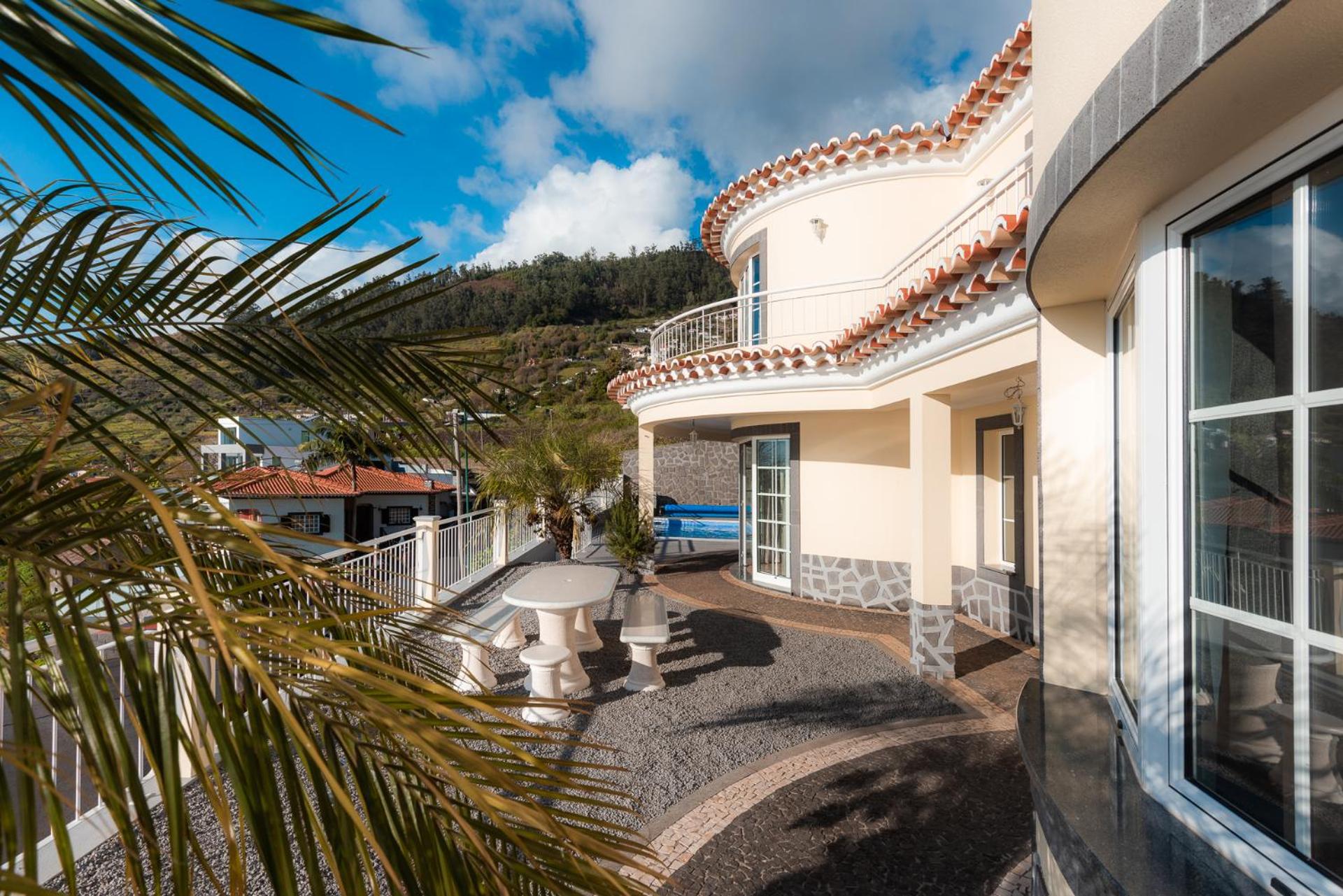Sunnyside Villa view 3