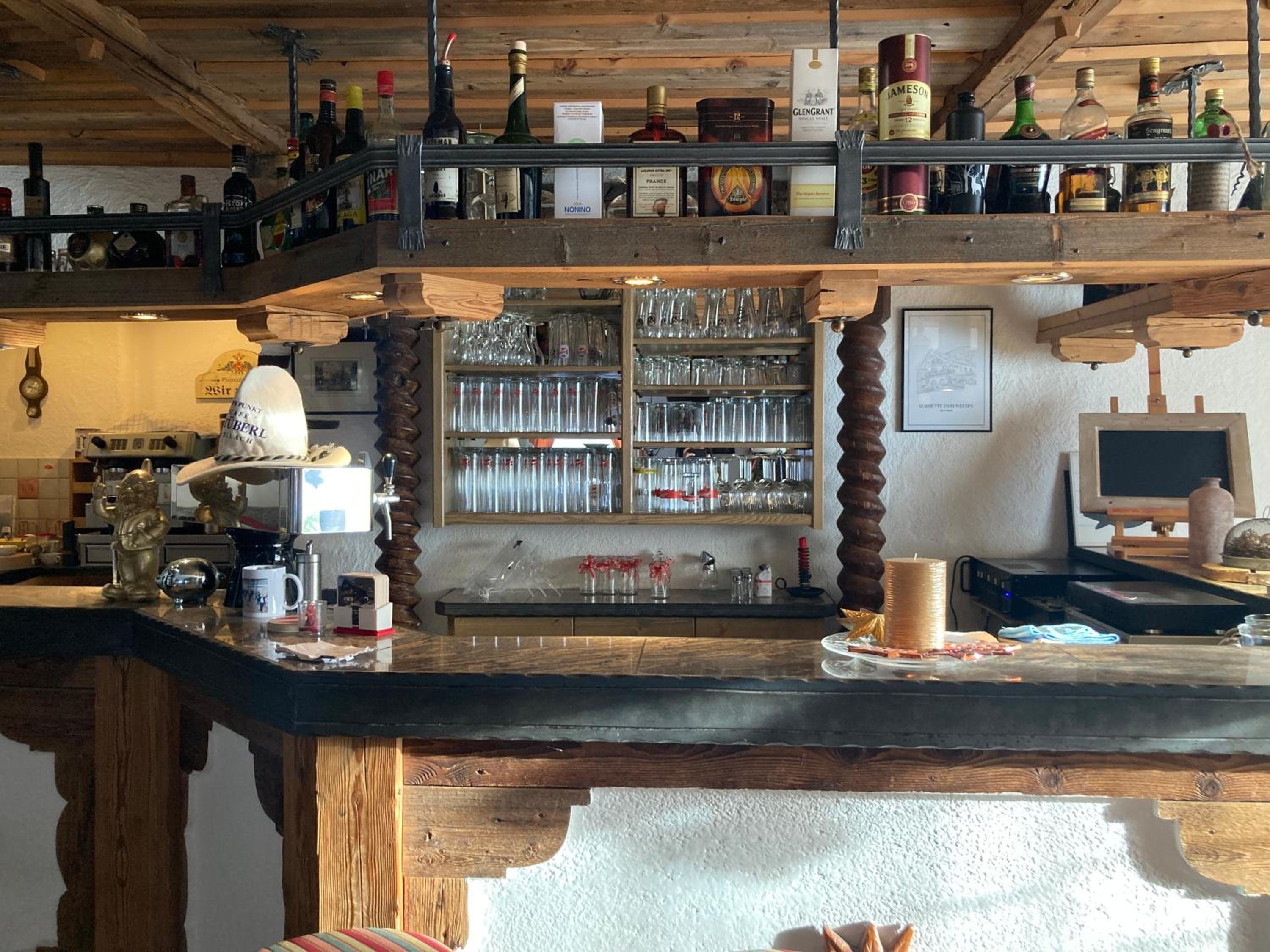 Almhütte zwei Welten