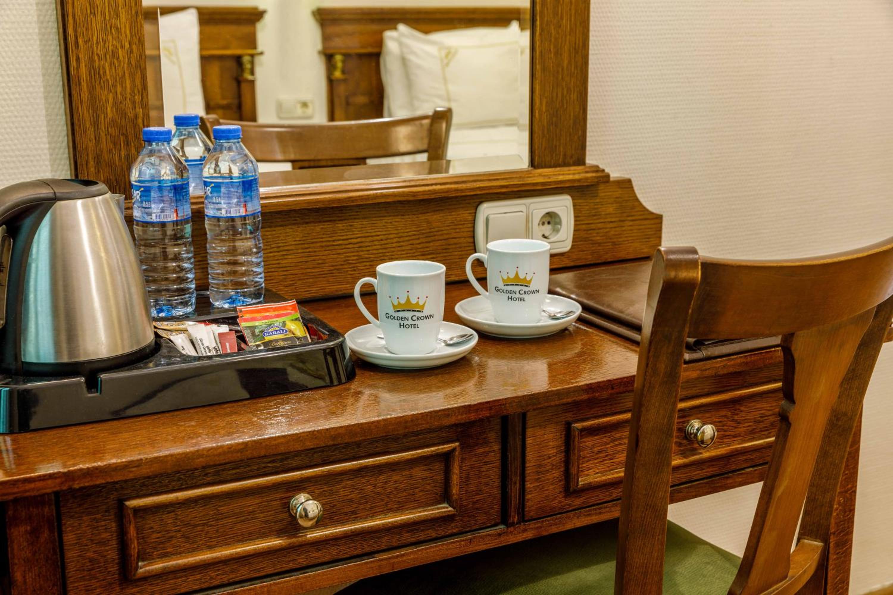Golden Crown Otel - Image 72