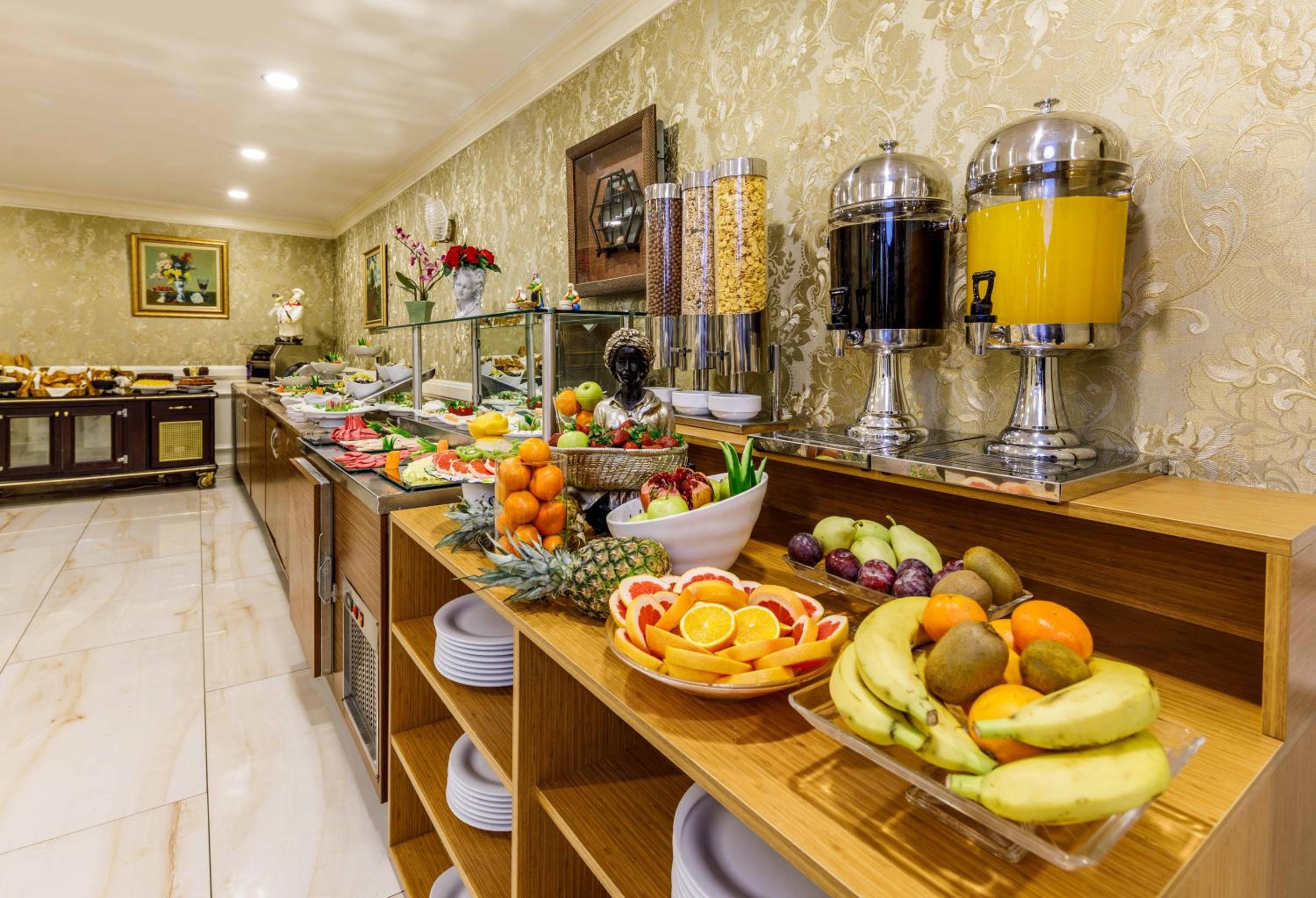 Golden Crown Otel - Image 45