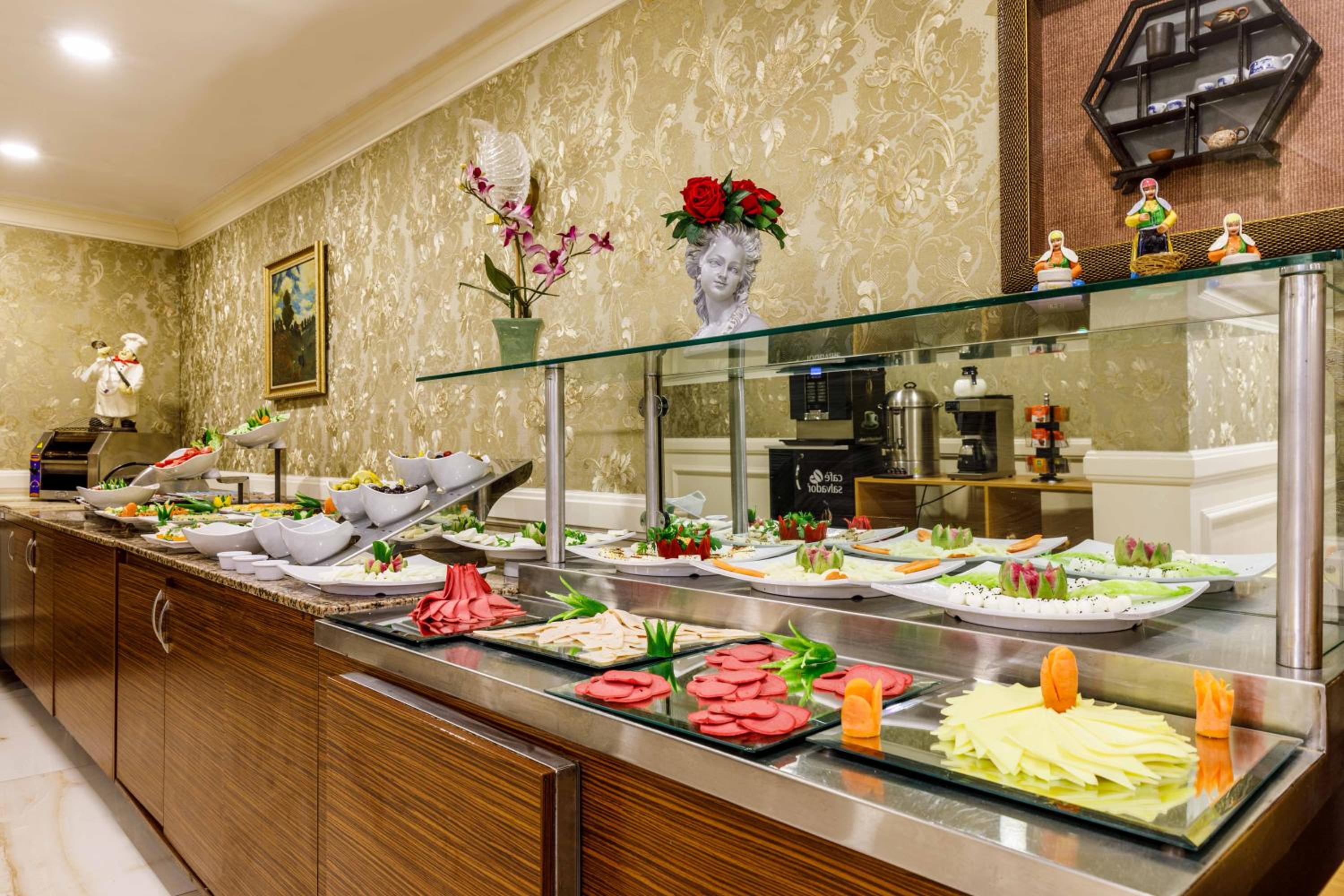 Golden Crown Otel - Image 35
